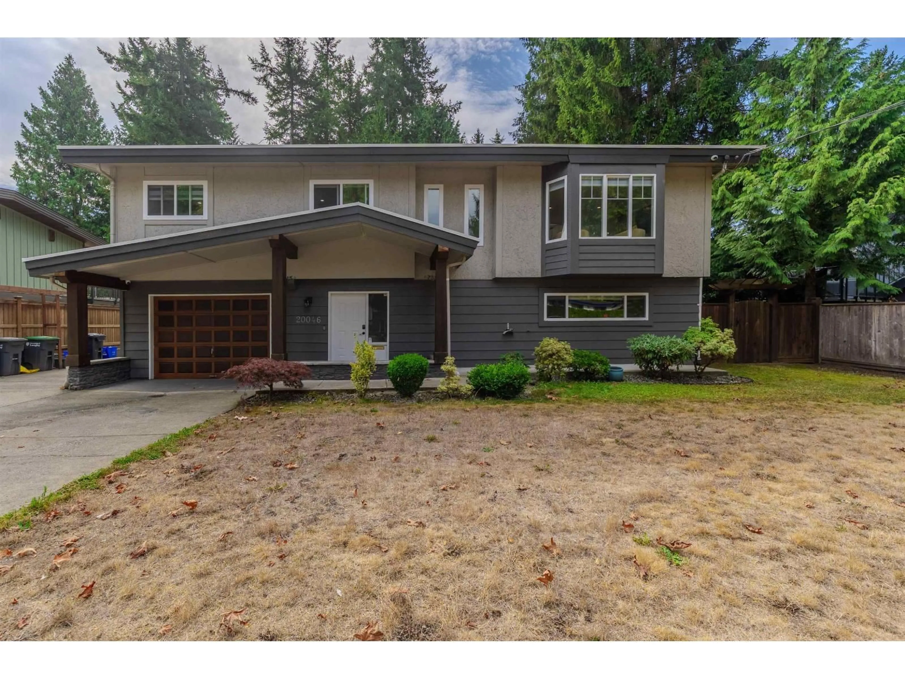 Home with vinyl exterior material, street for 20046 37A AVENUE, Langley British Columbia V3A6K4
