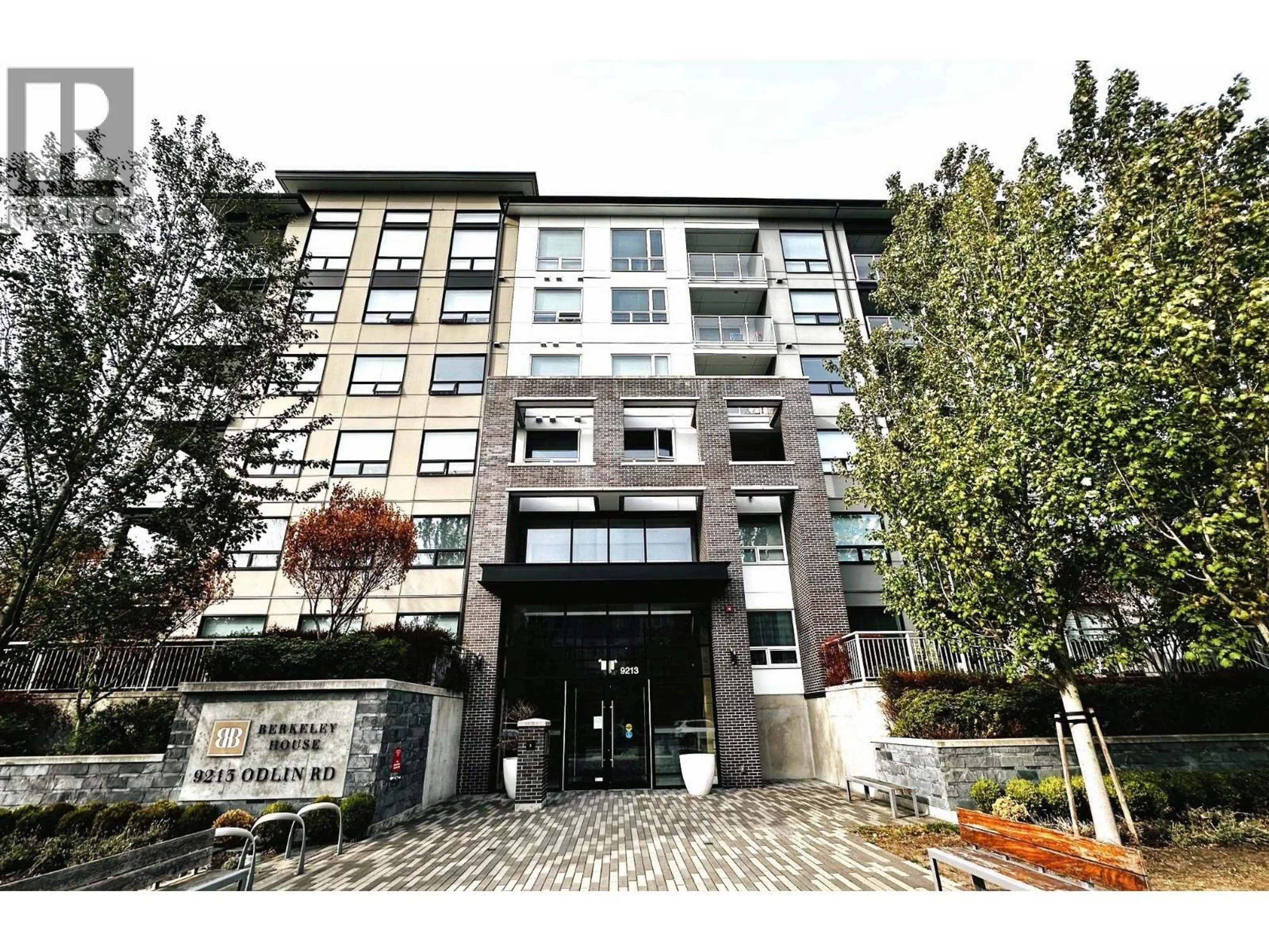 Indoor foyer for 417 - 9213 ODLIN STREET, Richmond British Columbia V6X0V5