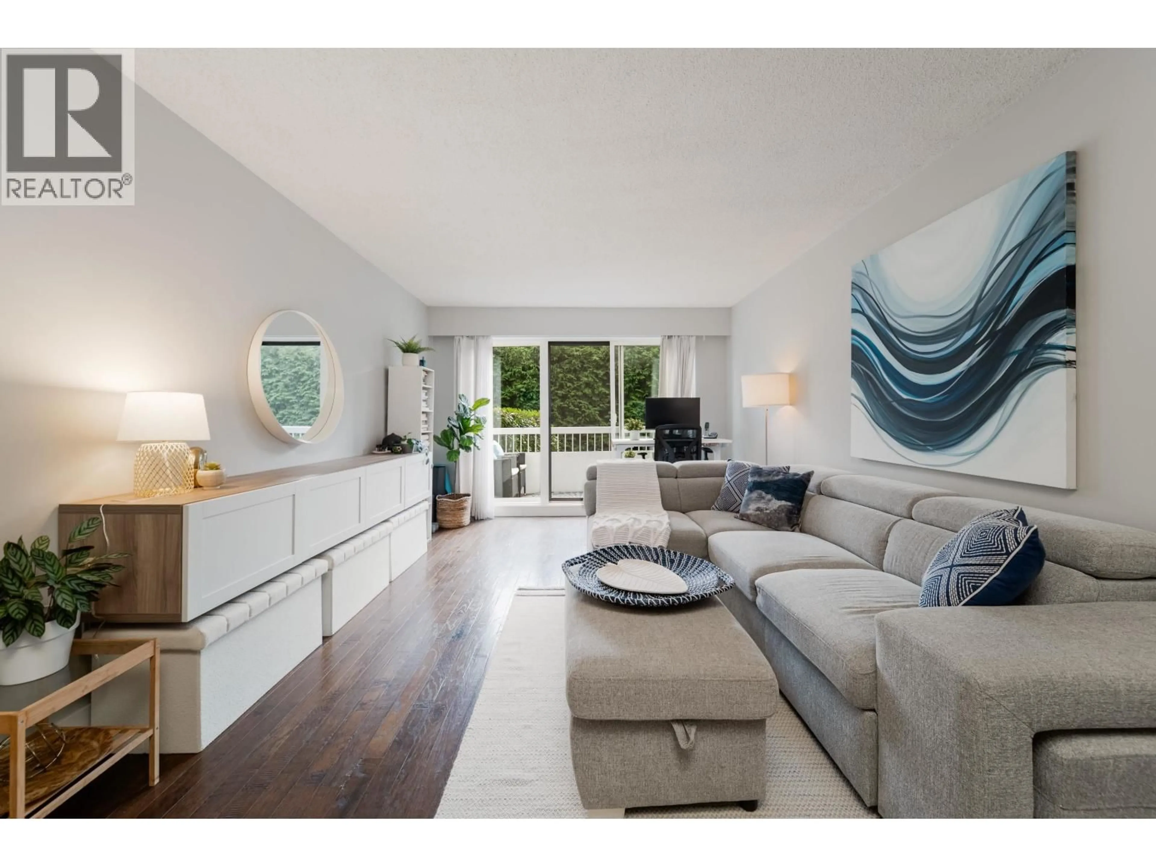 Living room with furniture, unknown for 303 - 2450 CORNWALL AVENUE, Vancouver British Columbia V6K1B8