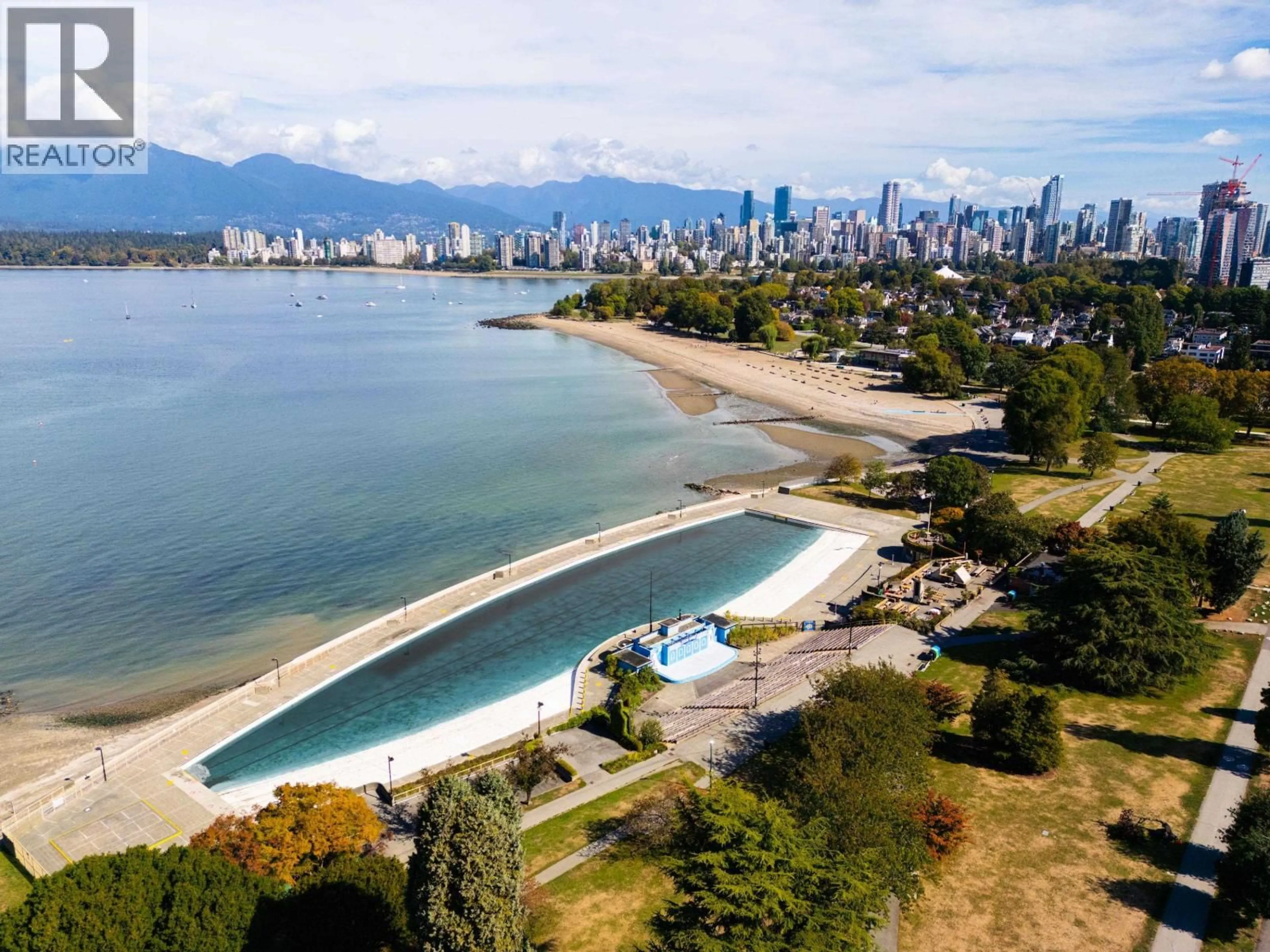 A pic from outside/outdoor area/front of a property/back of a property/a pic from drone, water/lake/river/ocean view for 303 - 2450 CORNWALL AVENUE, Vancouver British Columbia V6K1B8