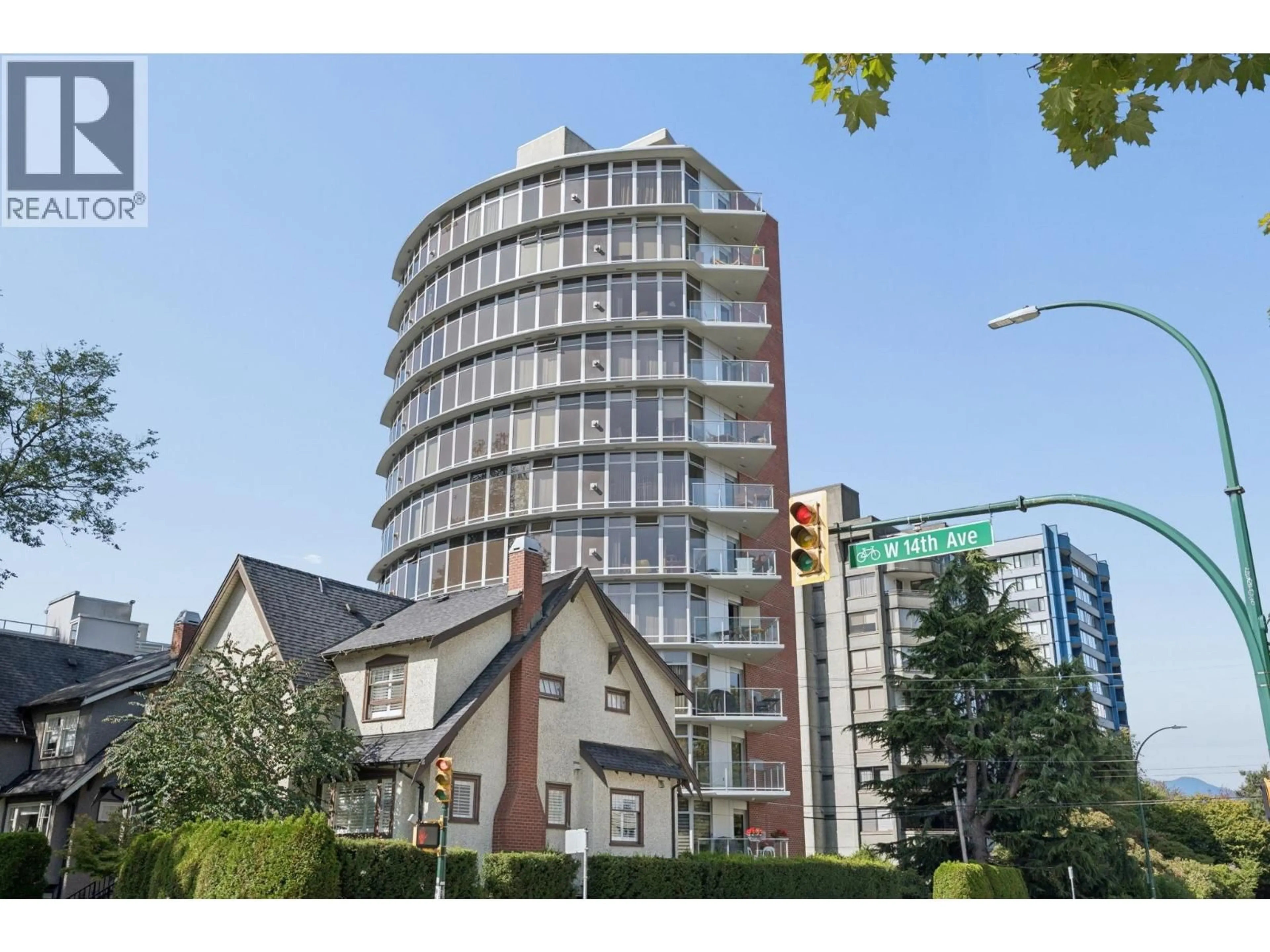 Unknown for 902 - 2965 FIR STREET, Vancouver British Columbia V6J5M9