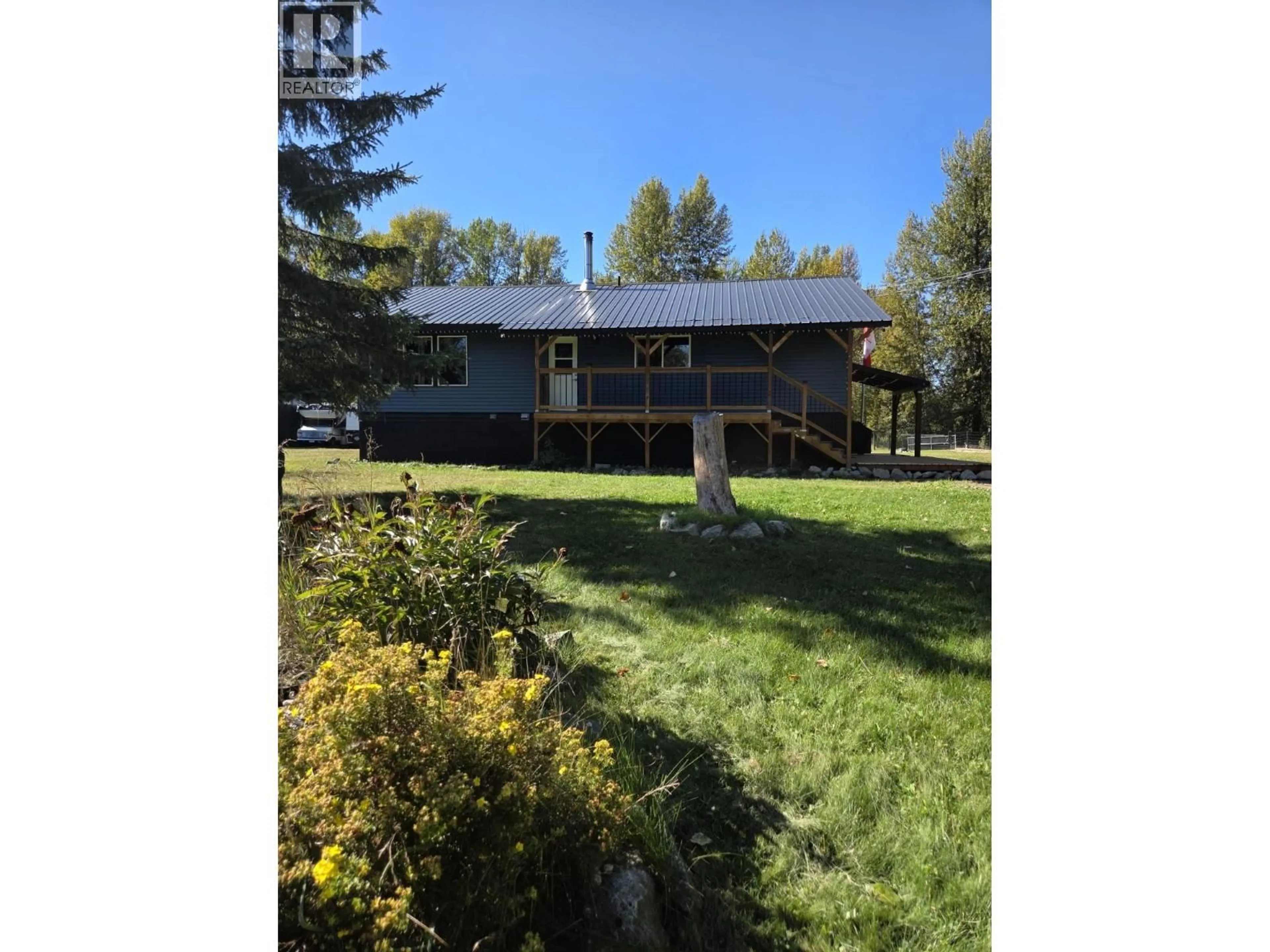 A pic from outside/outdoor area/front of a property/back of a property/a pic from drone, unknown for 353 ARNETT ROAD, Willow River British Columbia V0J3C0