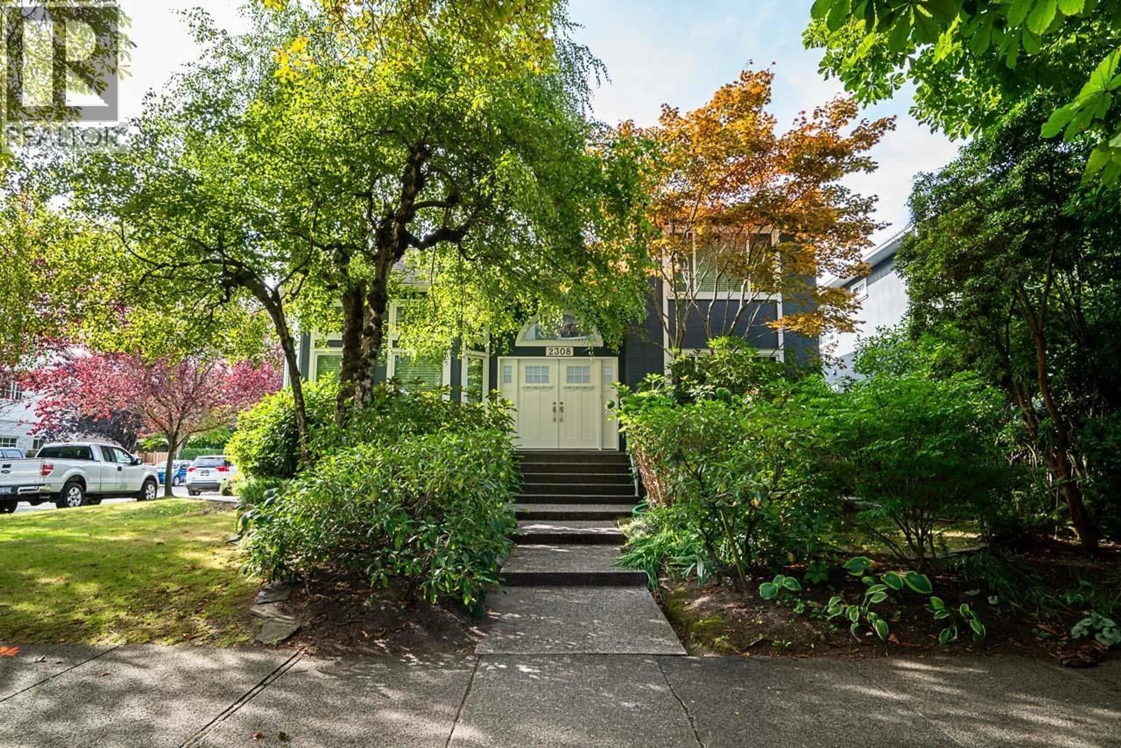 Unknown for 2308 14TH AVENUE, Vancouver British Columbia V6K2W3