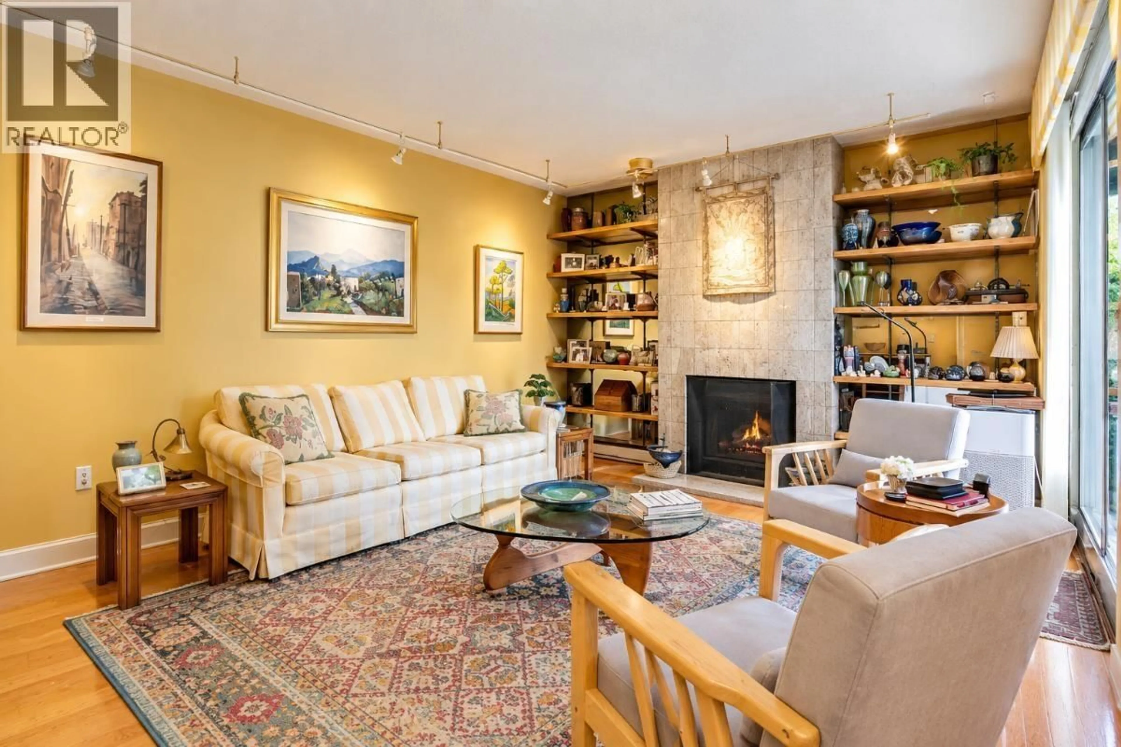 Living room with furniture, unknown for 1346 WALNUT STREET, Vancouver British Columbia V6J3R3