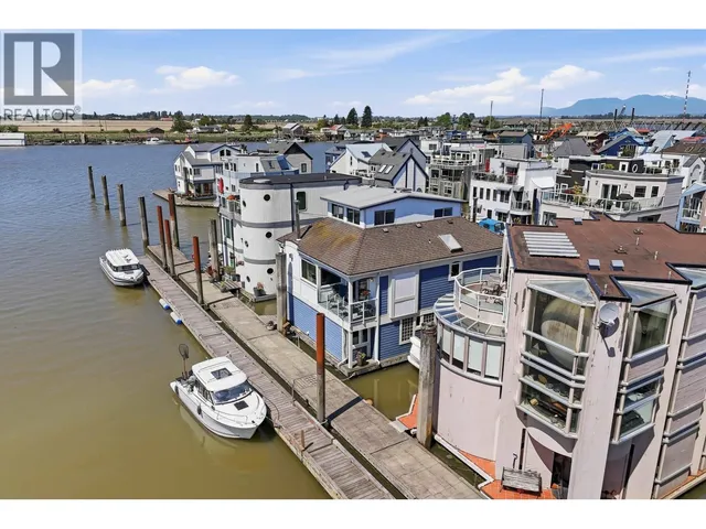 5 - 3459 RIVER ROAD, Delta 2