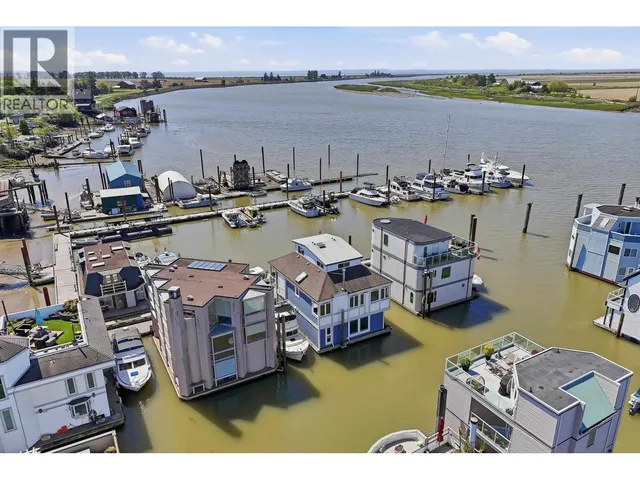5 - 3459 RIVER ROAD, Delta 3