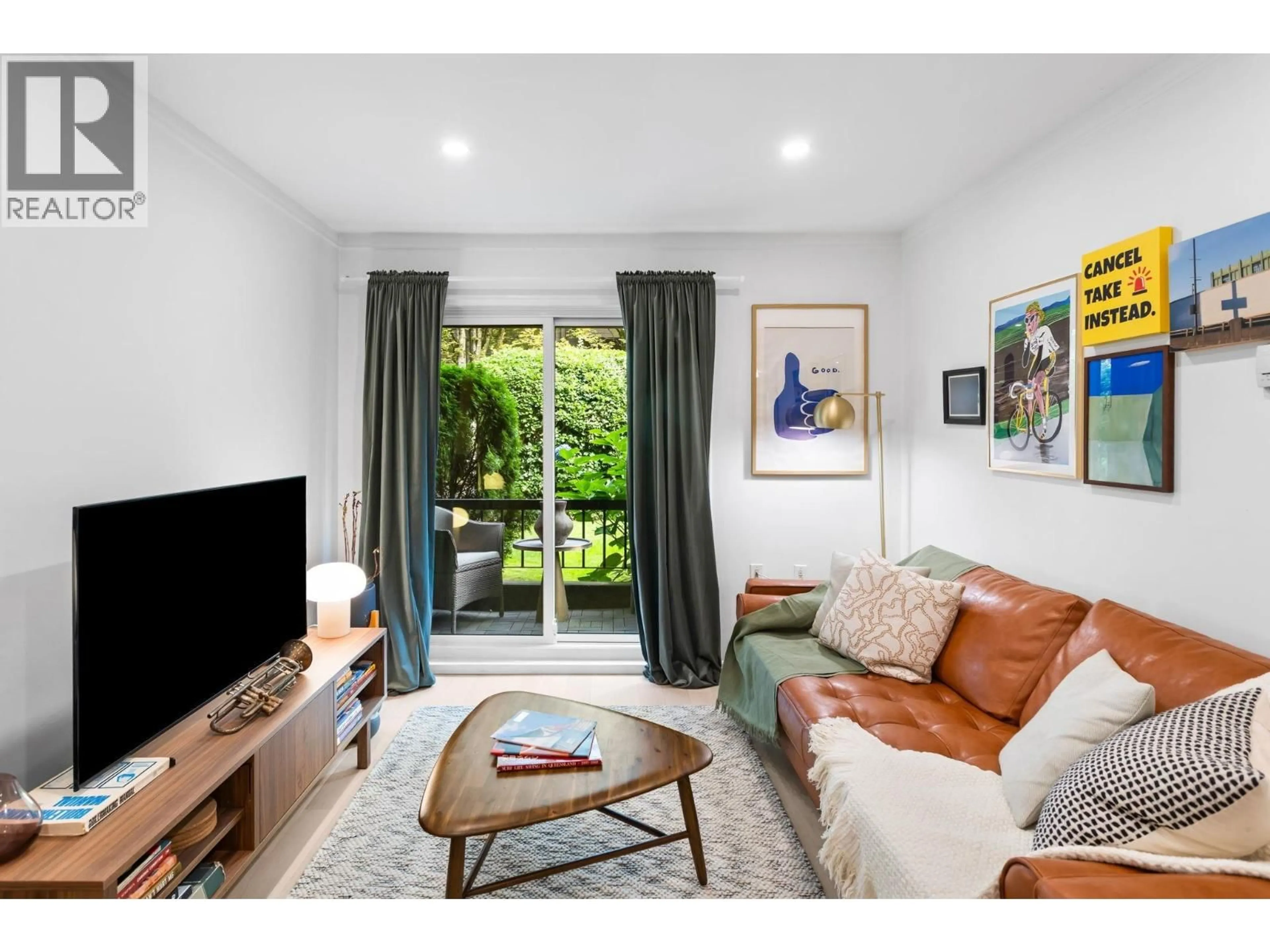 Living room with furniture, unknown for 112 - 1717 13TH AVENUE, Vancouver British Columbia V6J2H2