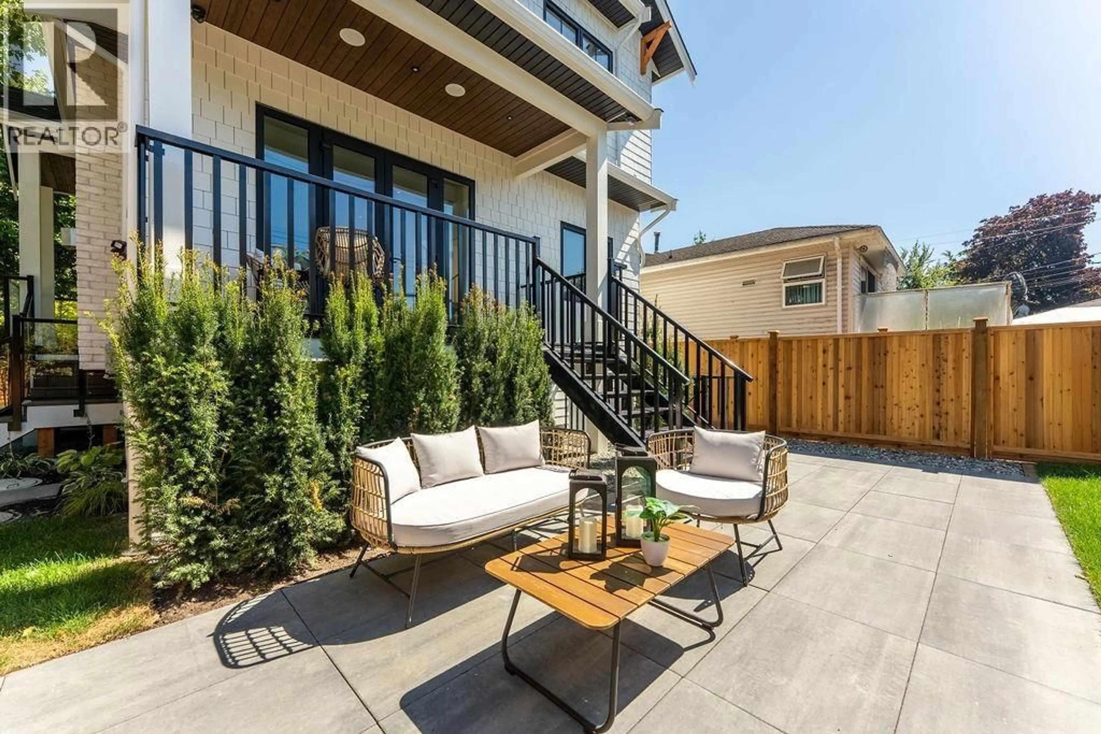 Patio, mountain view for 2598 16TH AVENUE, Vancouver British Columbia V5M2L5