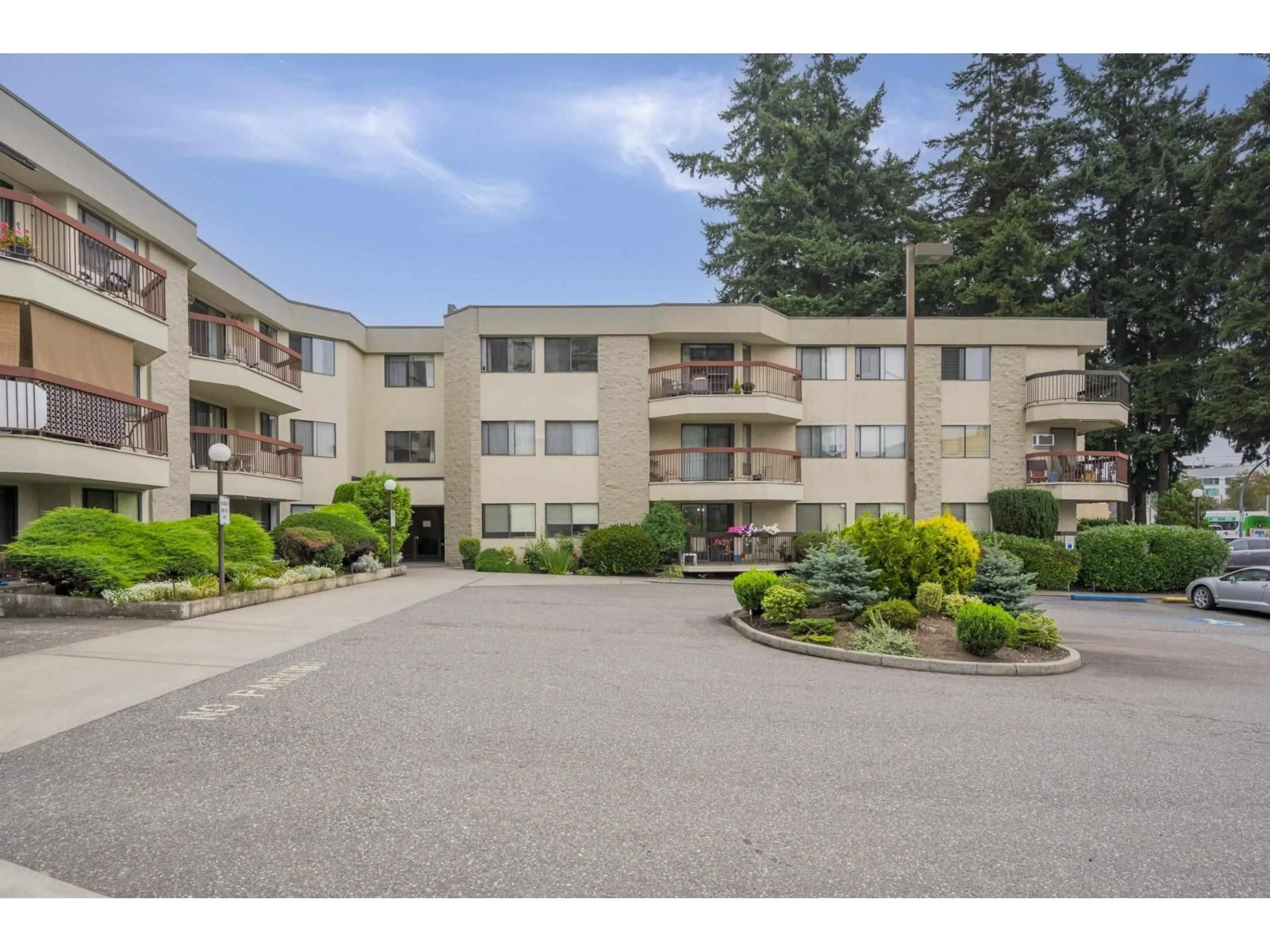 Unknown for 230 - 31955 OLD YALE ROAD, Abbotsford British Columbia V2T4N1