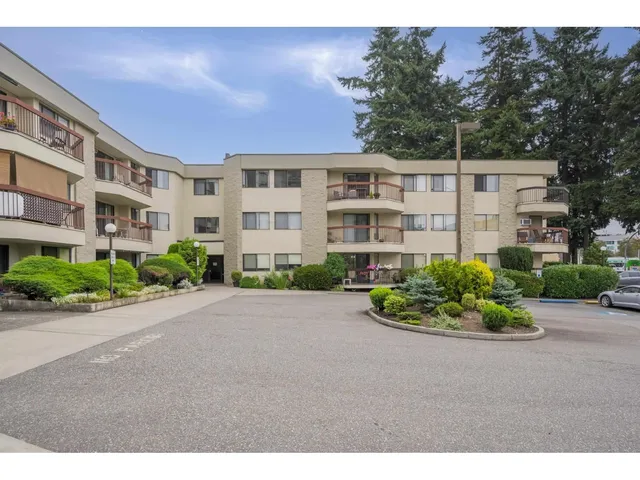 230 - 31955 OLD YALE ROAD, Abbotsford 3