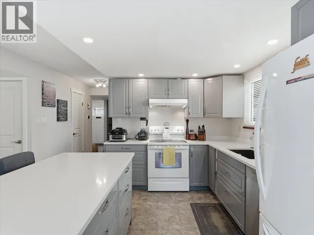 4628 HERMITAGE DRIVE, Richmond 3