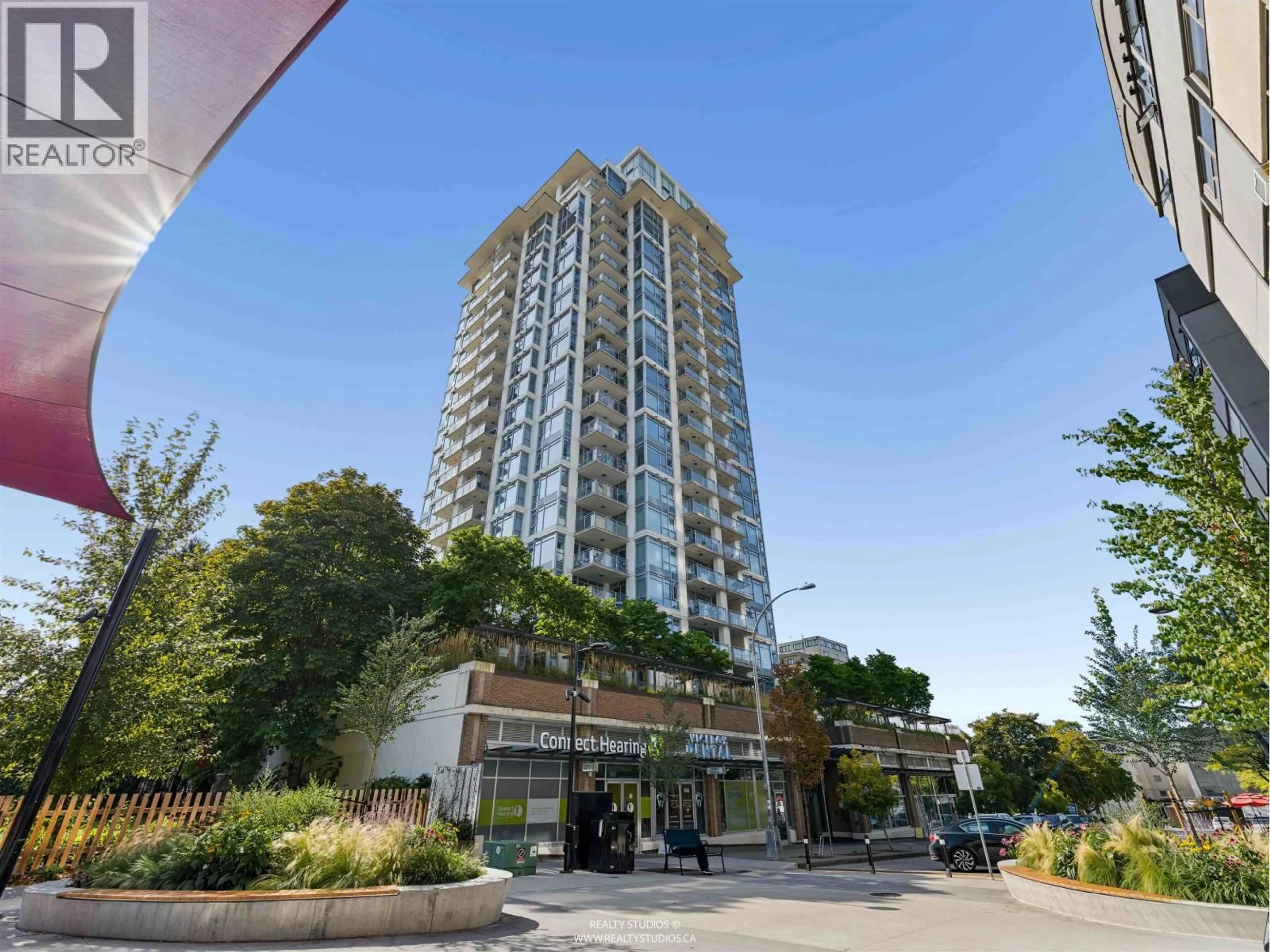 Indoor foyer for 2006 - 608 BELMONT STREET, New Westminster British Columbia V3M0G8