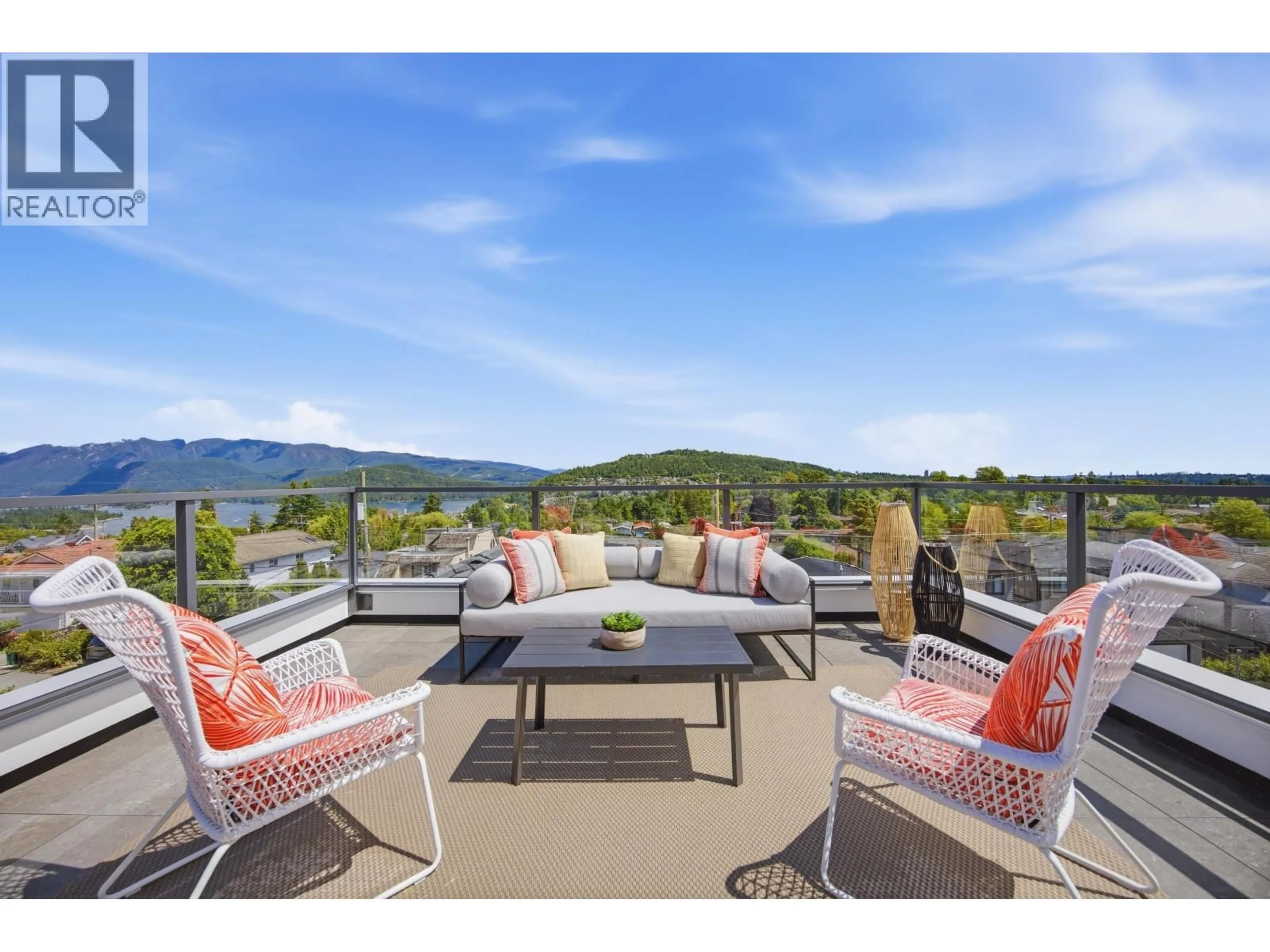 Patio, mountain view for 40 SEA AVENUE, Burnaby British Columbia V5B3W6