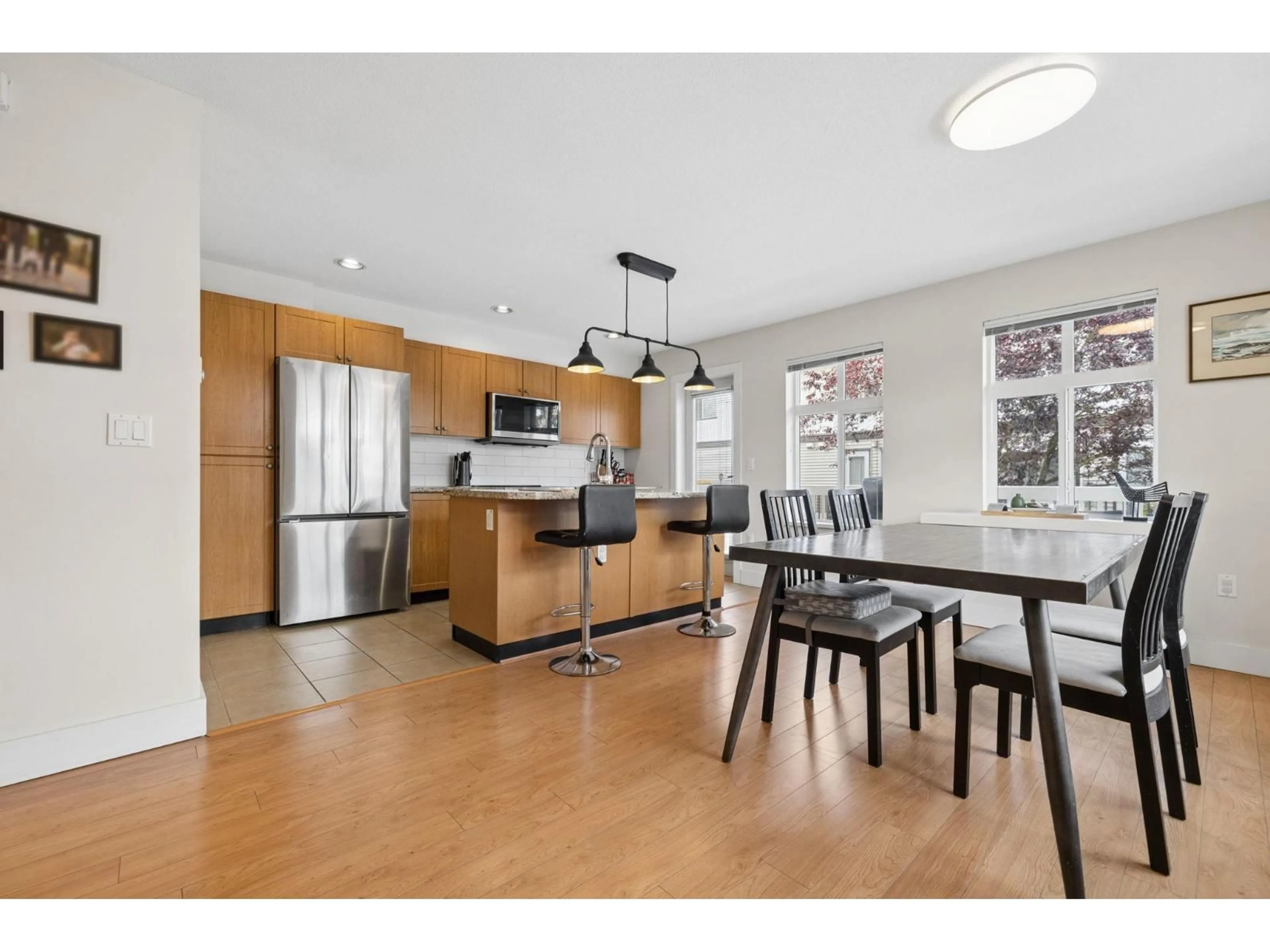 Open concept kitchen, unknown for 119 - 16177 83 AVENUE, Surrey British Columbia V4N5T3
