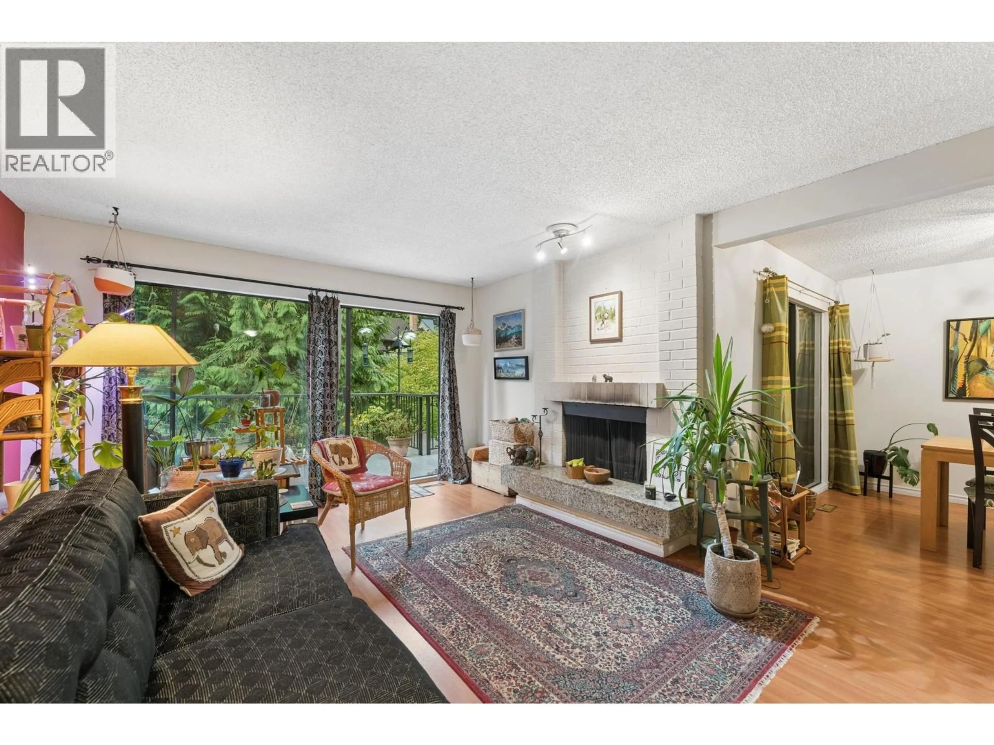 Living room with furniture, unknown for 834 HENDECOURT ROAD, North Vancouver British Columbia V7K2Y2