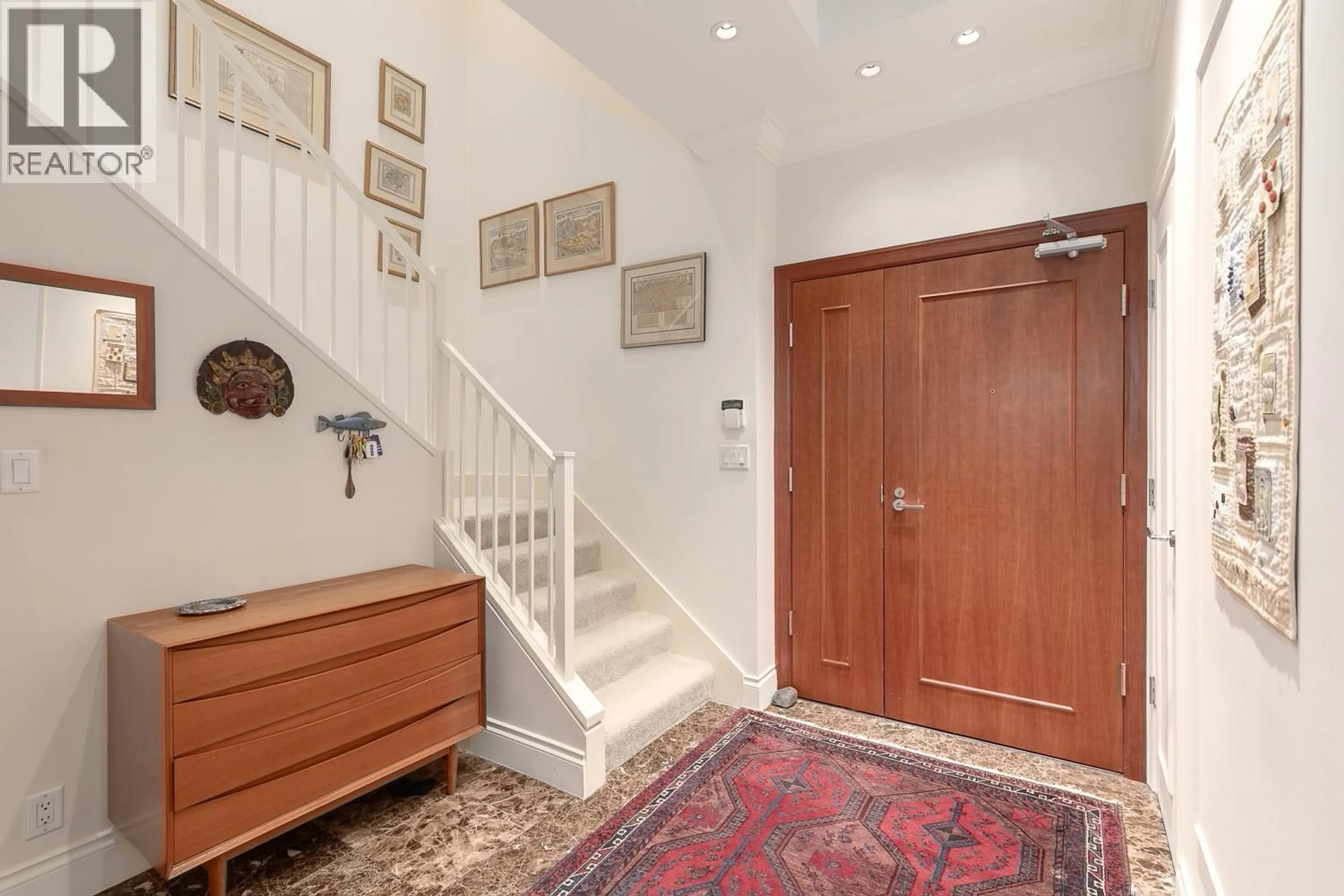 Indoor foyer for 101 - 426 BEACH CRESCENT, Vancouver British Columbia V6Z3E9