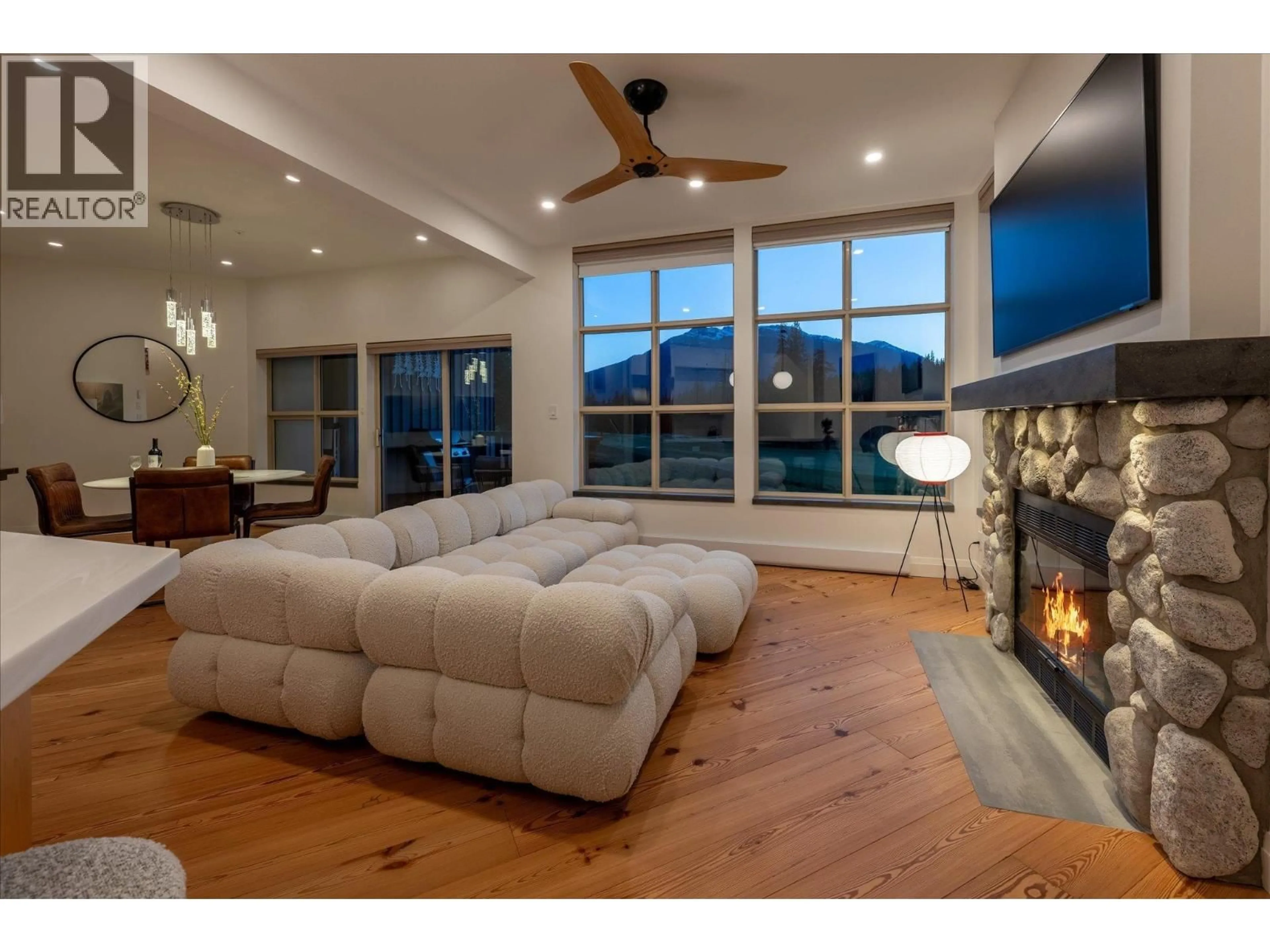 Living room with furniture, unknown for 5 - 4644 BLACKCOMB WAY, Whistler British Columbia V8E0H2