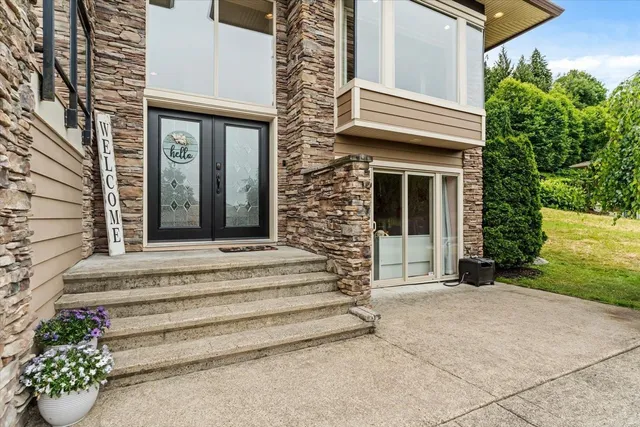 204 - 51075 FALLS COURT, Chilliwack 3