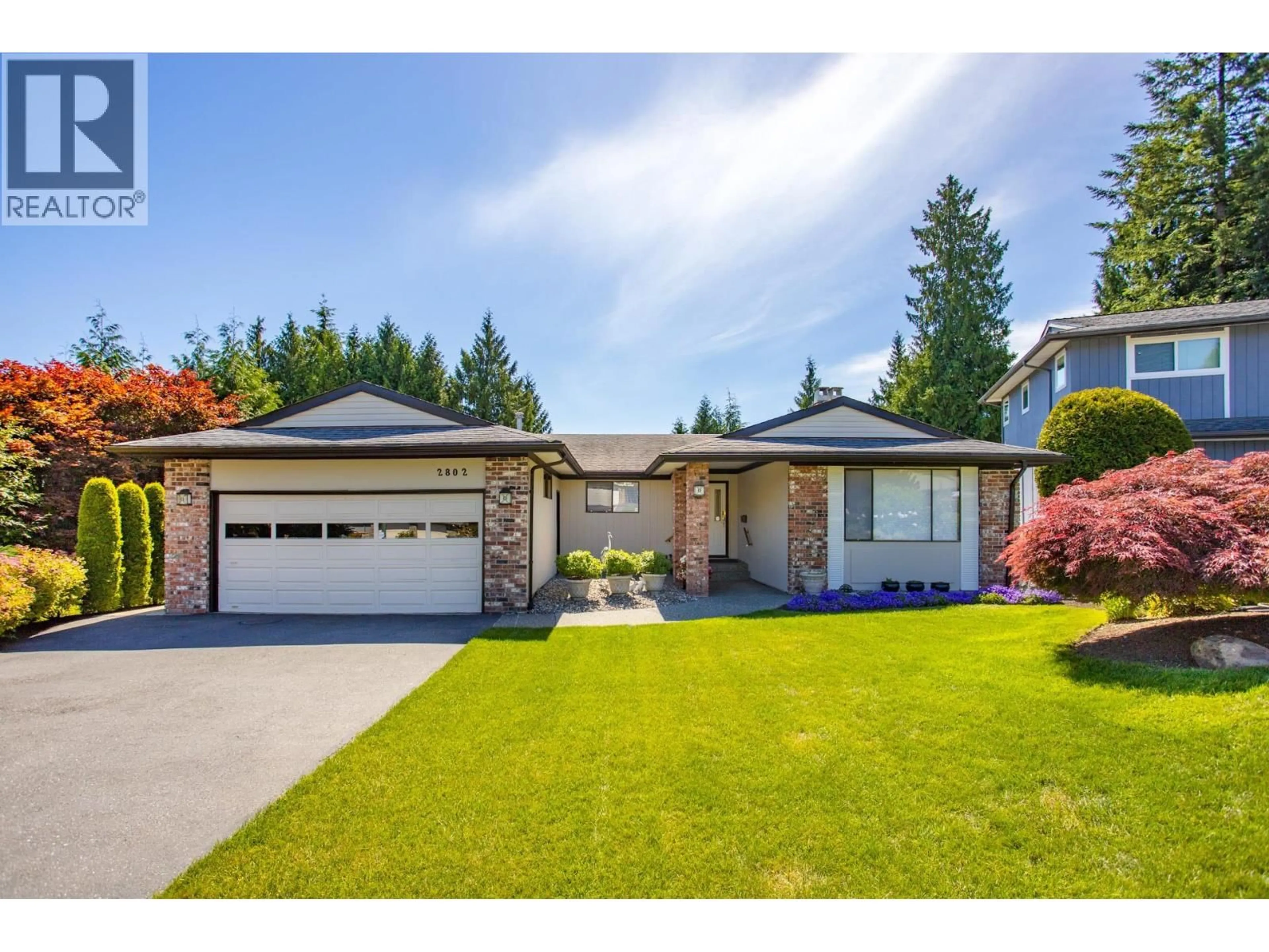 Home with vinyl exterior material, street for 2802 PILOT DRIVE, Coquitlam British Columbia V3C3T4