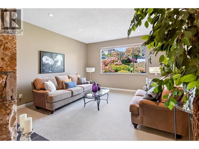 2802 PILOT DRIVE, Coquitlam 5