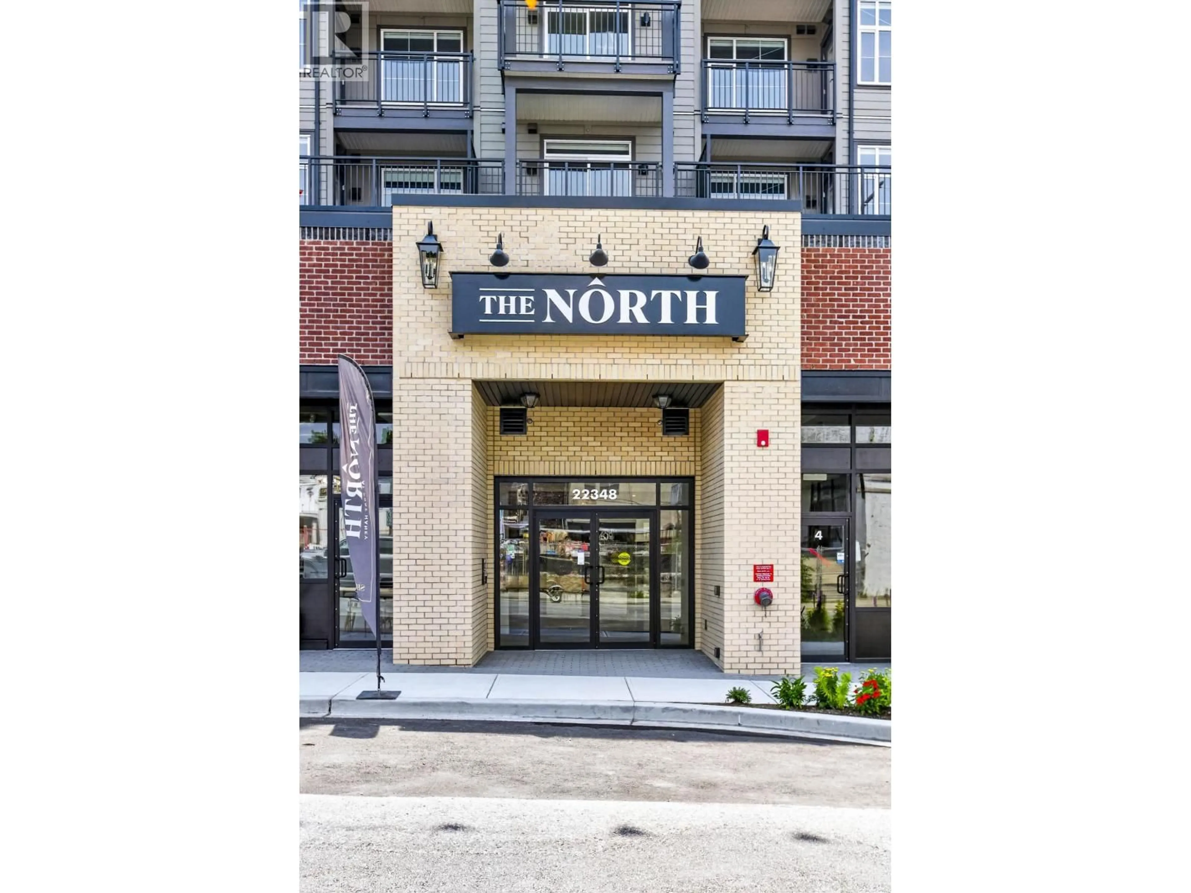 Lobby for 205 - 22348 NORTH AVENUE AVENUE, Maple Ridge British Columbia V2X6B5