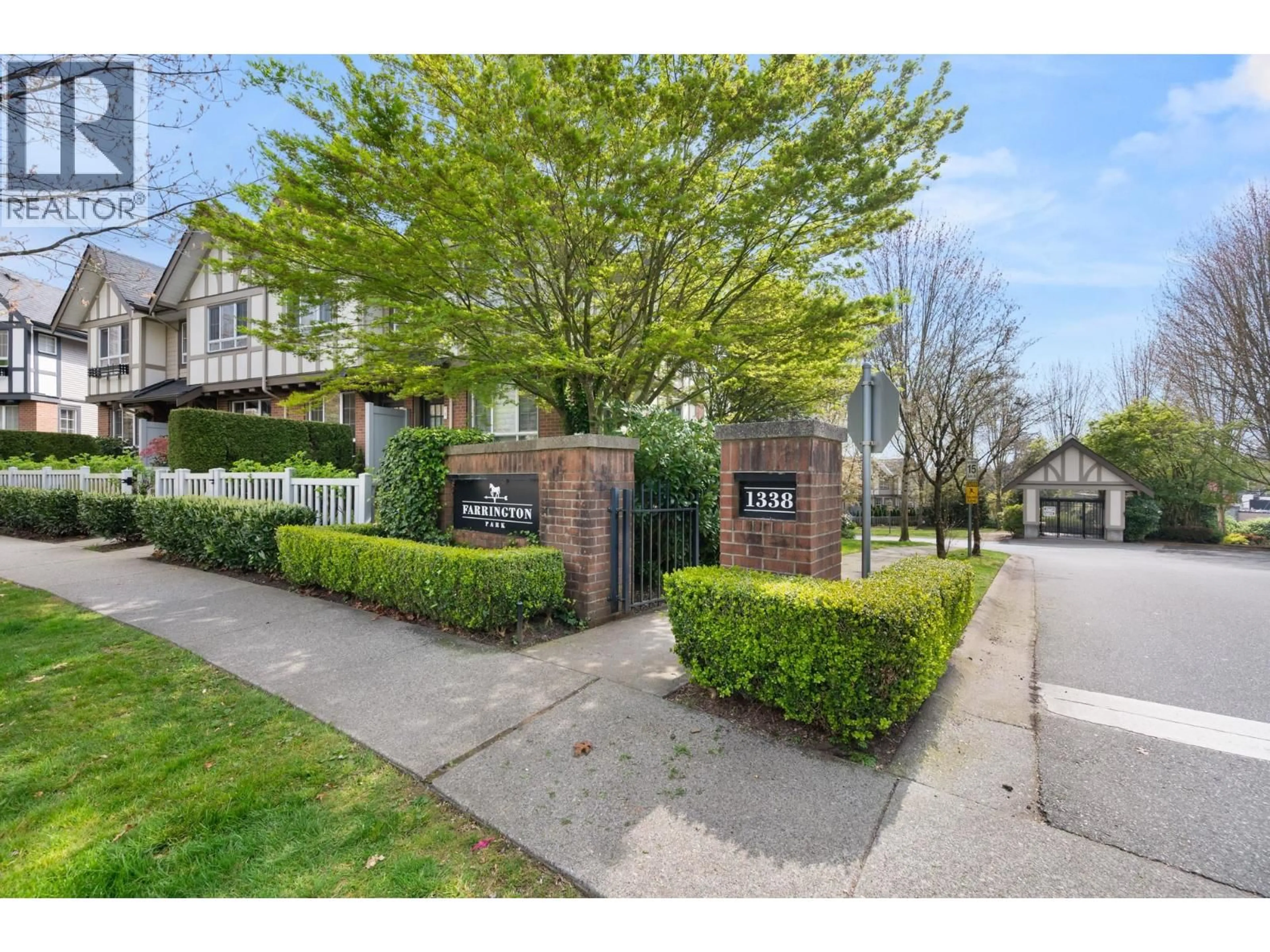Unknown for 27 - 1338 HAMES CRESCENT, Coquitlam British Columbia V3E0J2