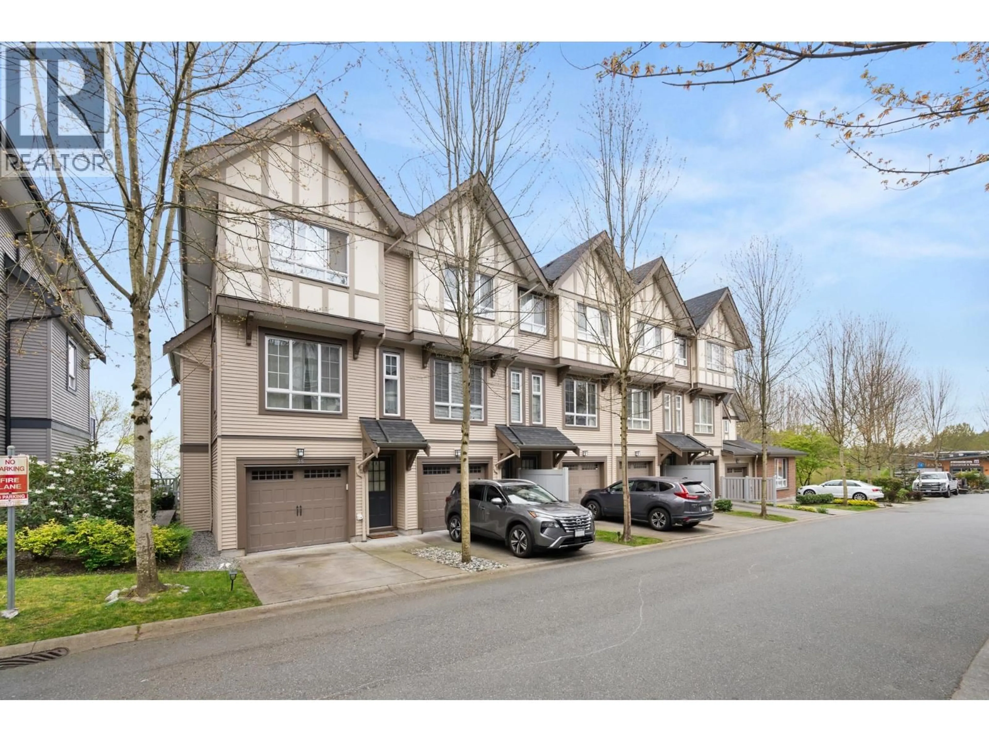Unknown for 27 - 1338 HAMES CRESCENT, Coquitlam British Columbia V3E0J2