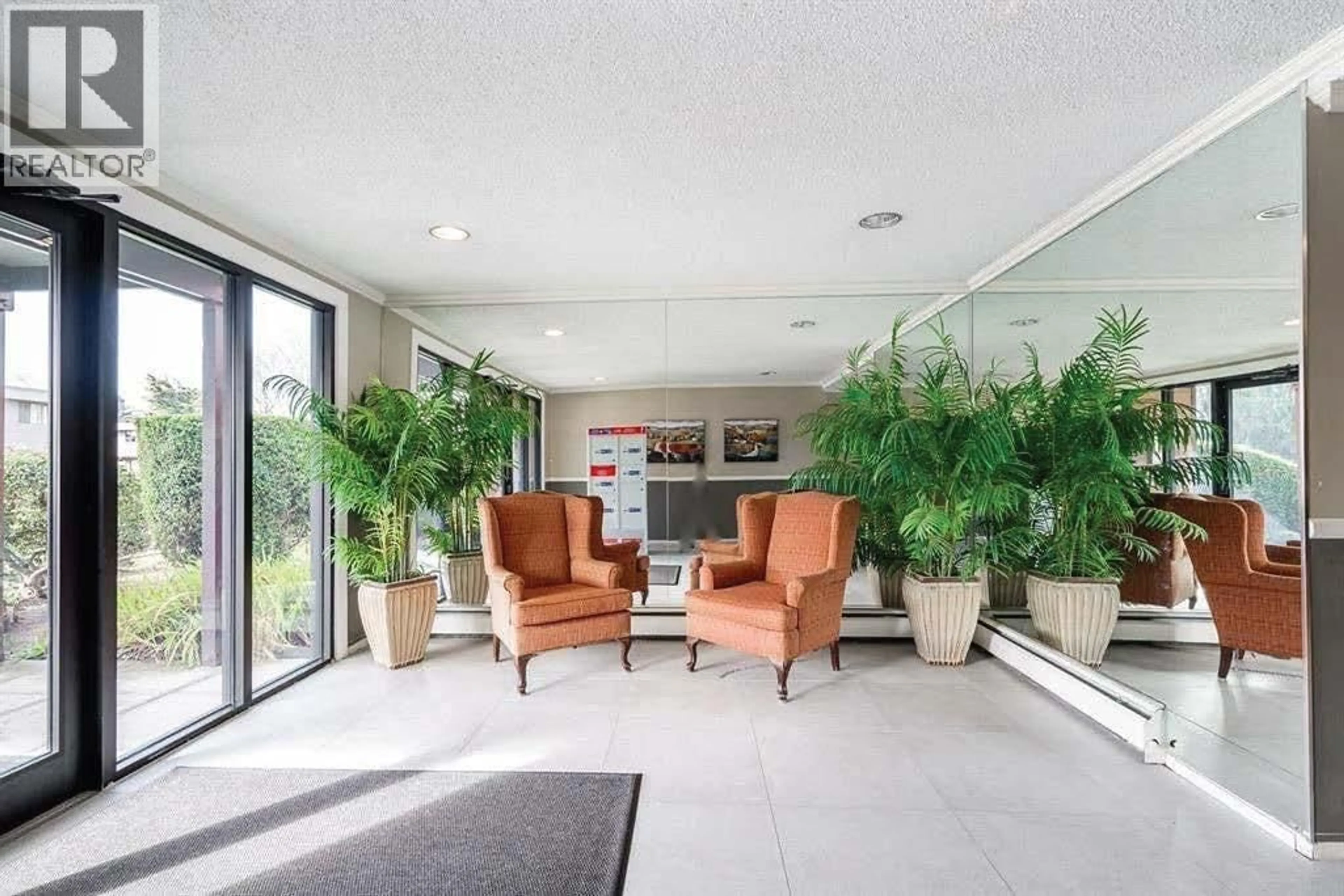 Lobby for 308 - 3411 SPRINGFIELD DRIVE, Richmond British Columbia V7E1Z1