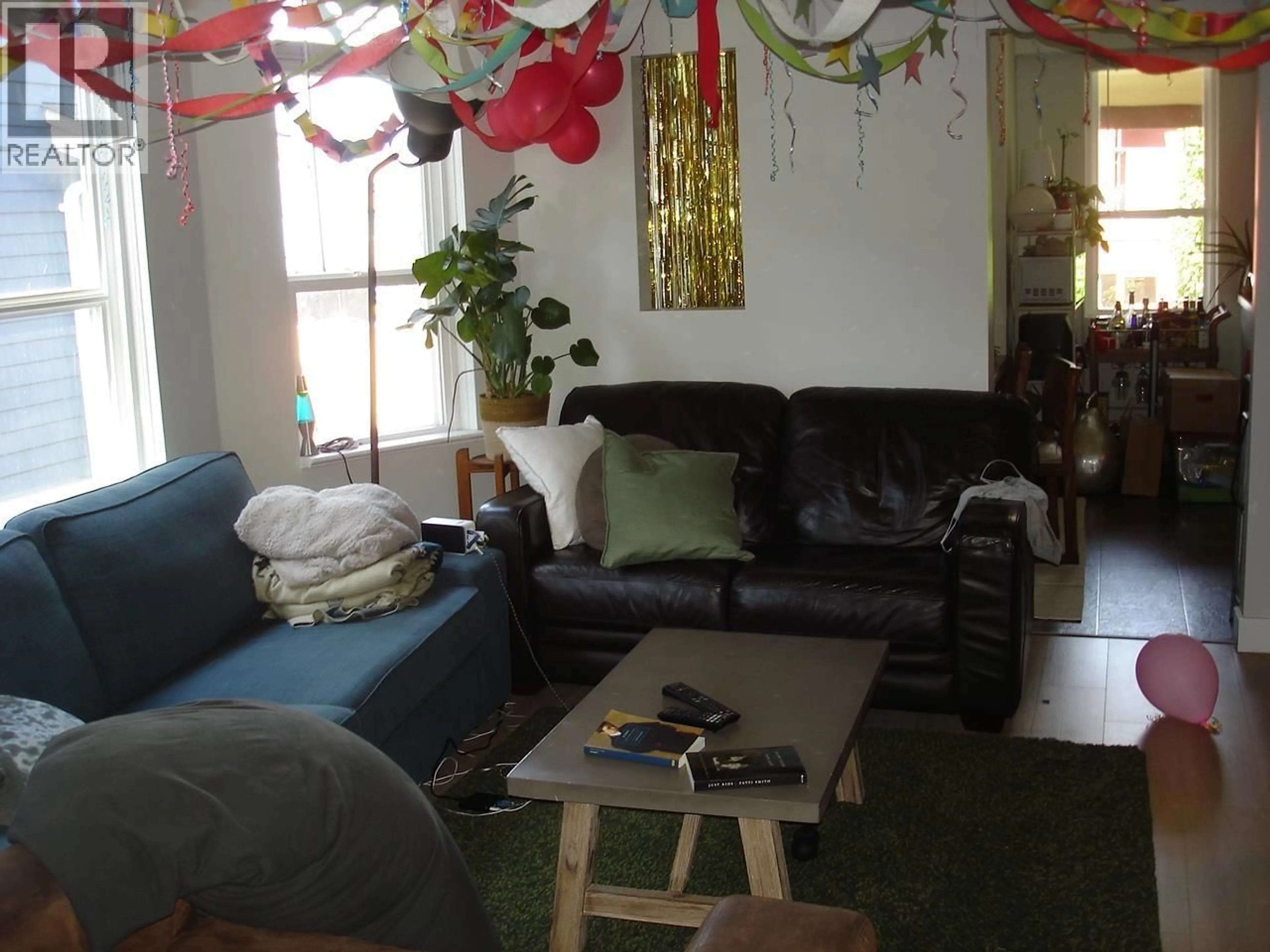 Living room with furniture, unknown for 1745 GRAVELEY STREET, Vancouver British Columbia V5L3A9