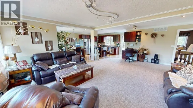 14802 PINECONE ROAD, Fort St. John 5