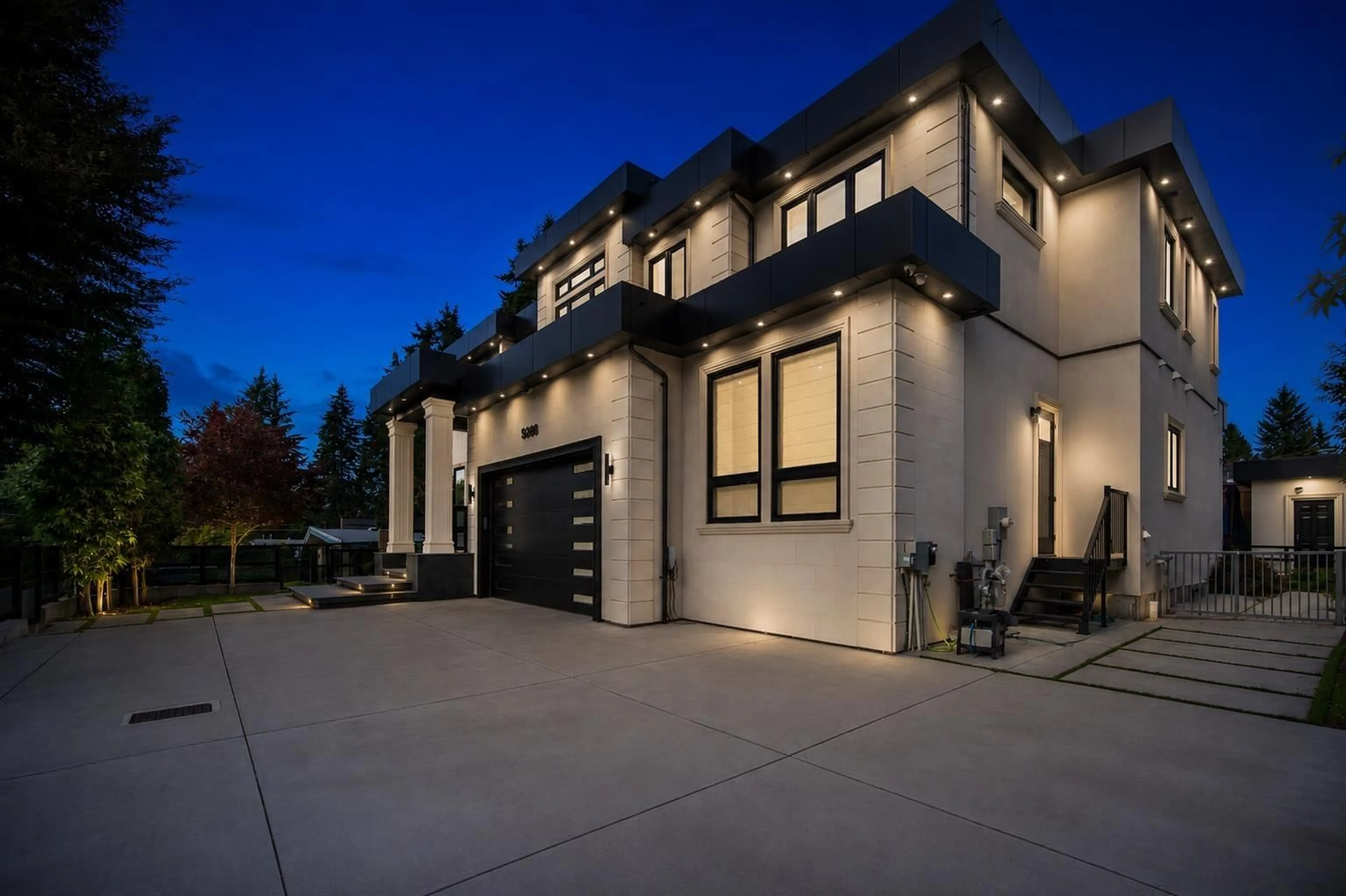 Home with brick exterior material, street for 2960 EVERGREEN STREET, Abbotsford British Columbia V2T2S4