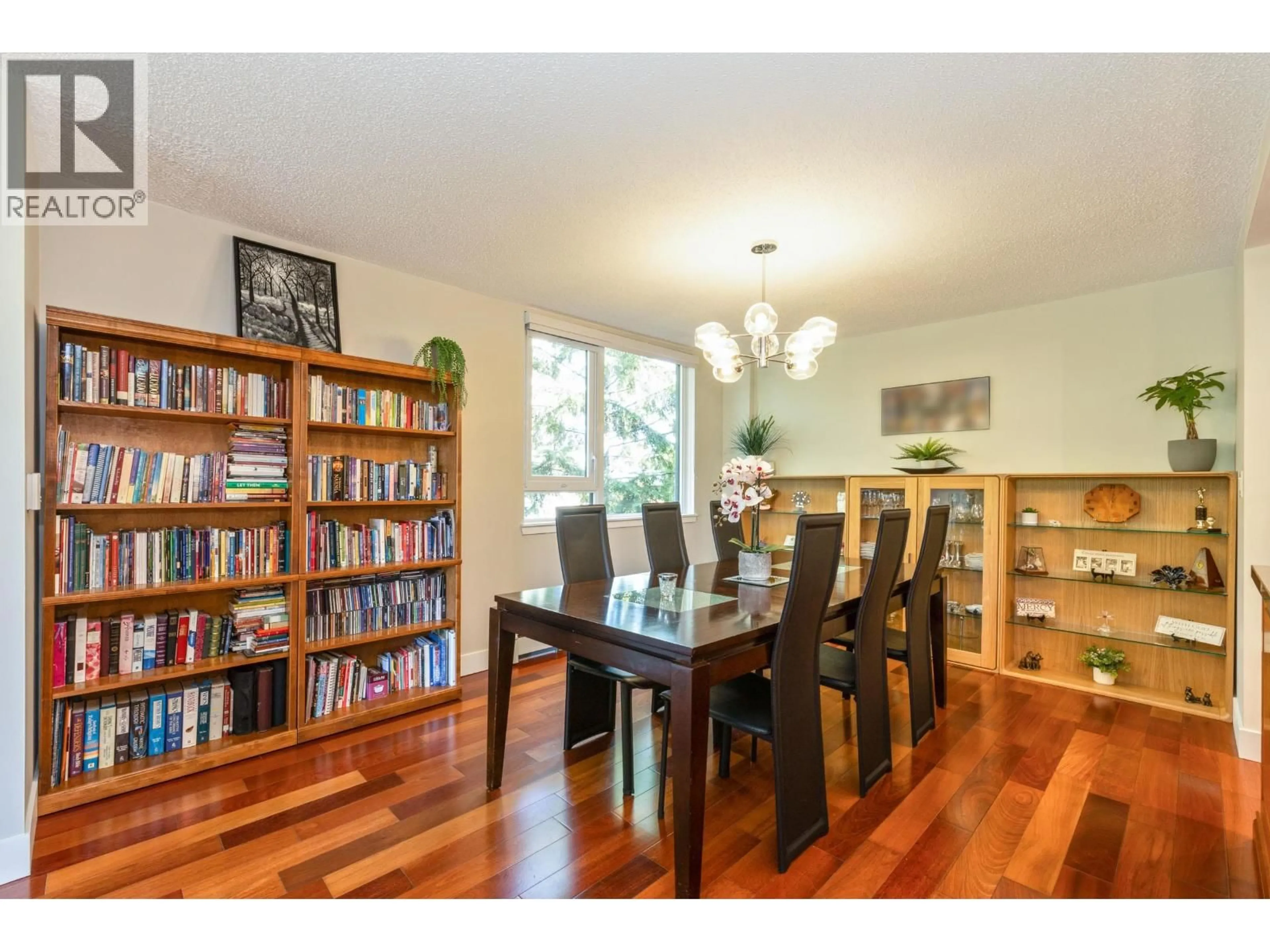 Dining room, wood/laminate floor for 511 - 1350 VIEW CRESCENT, Delta British Columbia V4L2K3