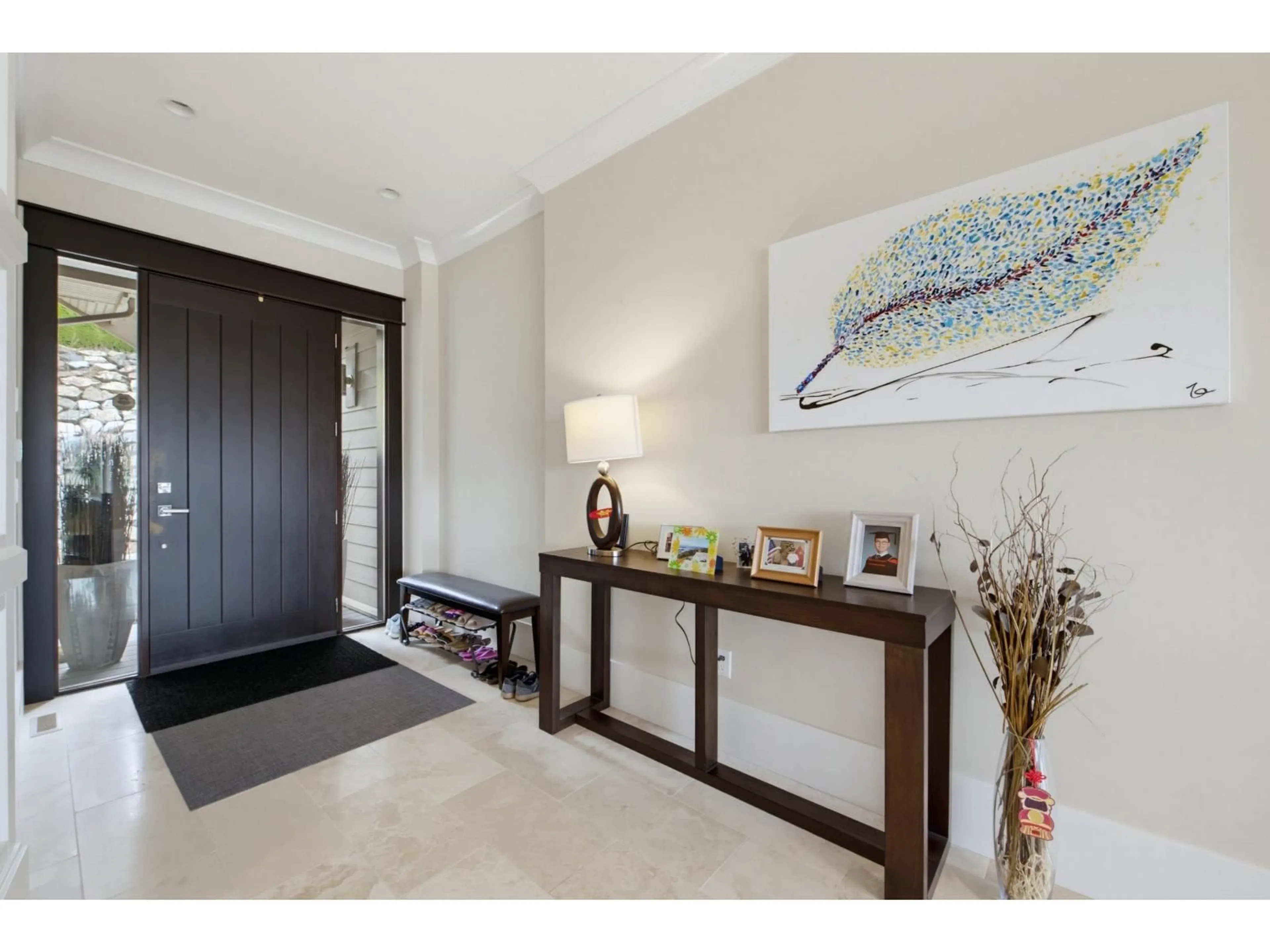 Indoor entryway for 6 - 35520 MAHOGANY DRIVE, Abbotsford British Columbia V3G0C9