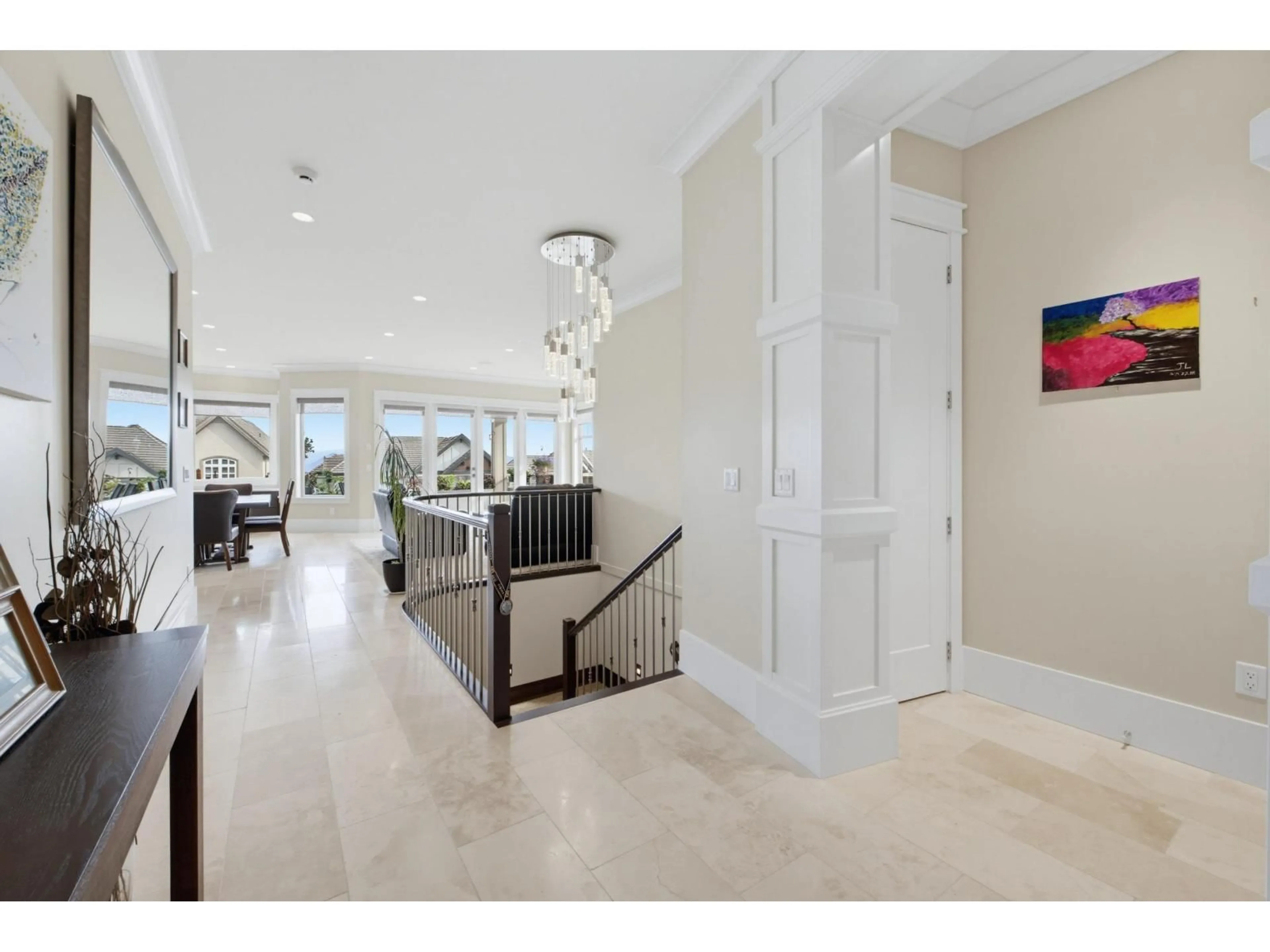Indoor foyer for 6 - 35520 MAHOGANY DRIVE, Abbotsford British Columbia V3G0C9