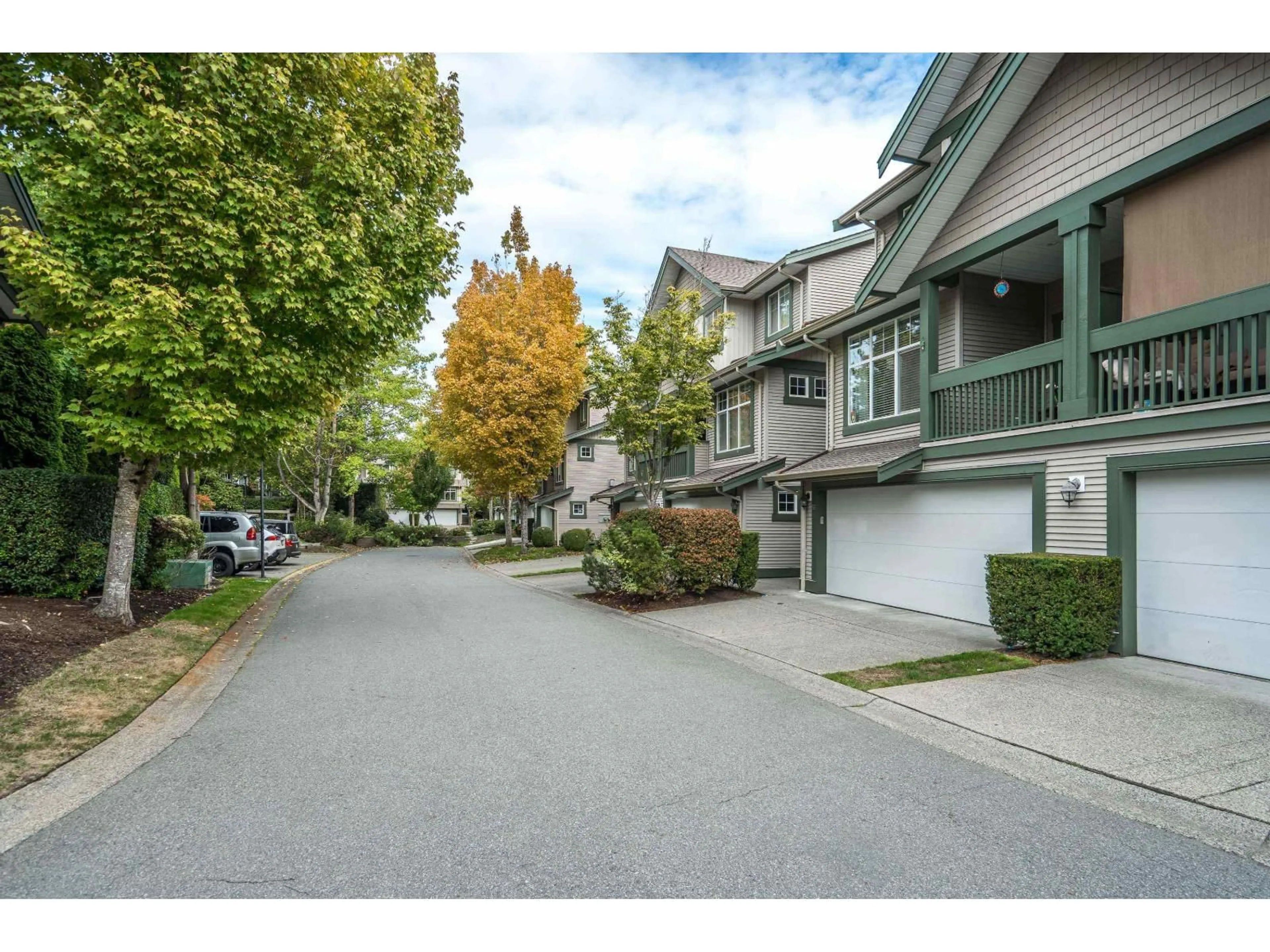 Unknown for 55 - 6050 166 STREET, Surrey British Columbia V3X0X2