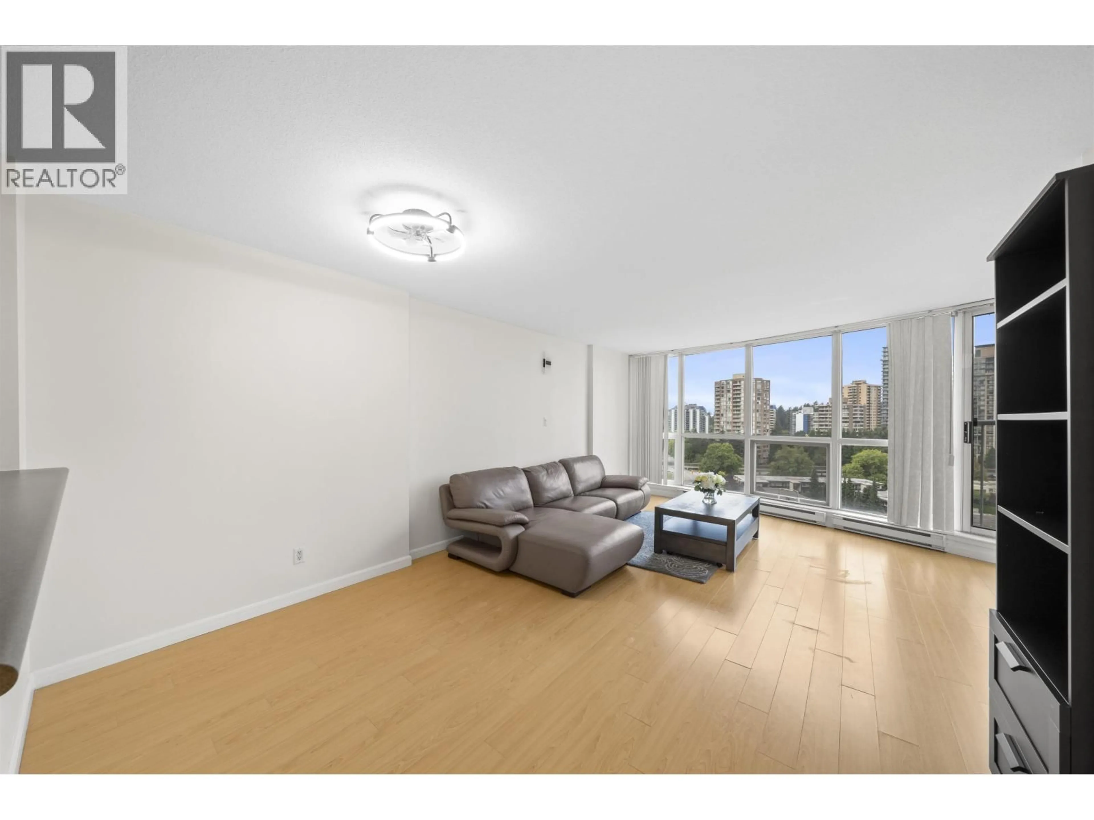 A pic of a room for 1503 - 6088 WILLINGDON AVENUE, Burnaby British Columbia V5H4V2