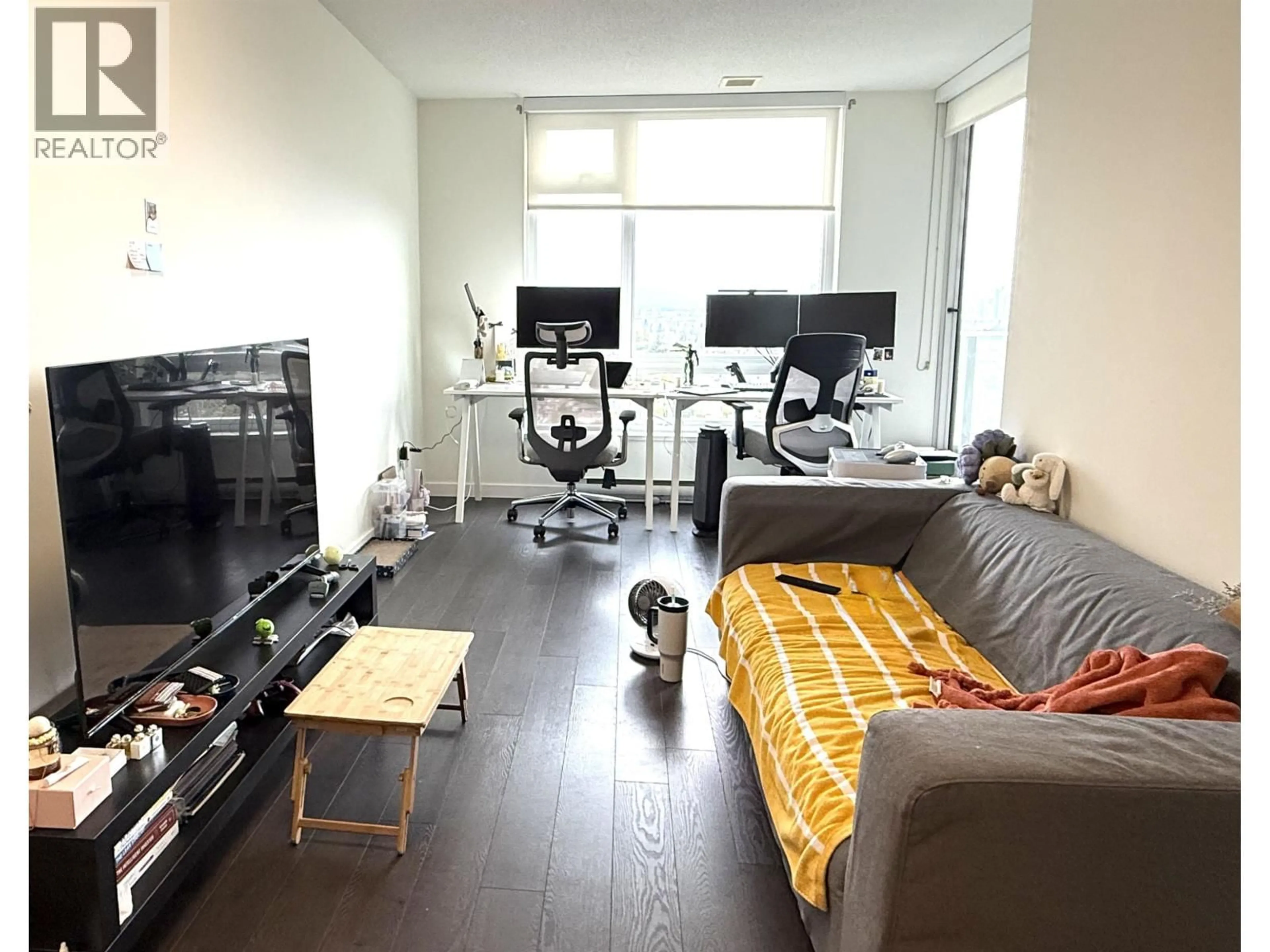 A pic of a room for 1903 - 5515 BOUNDARY ROAD, Vancouver British Columbia V5R0E5