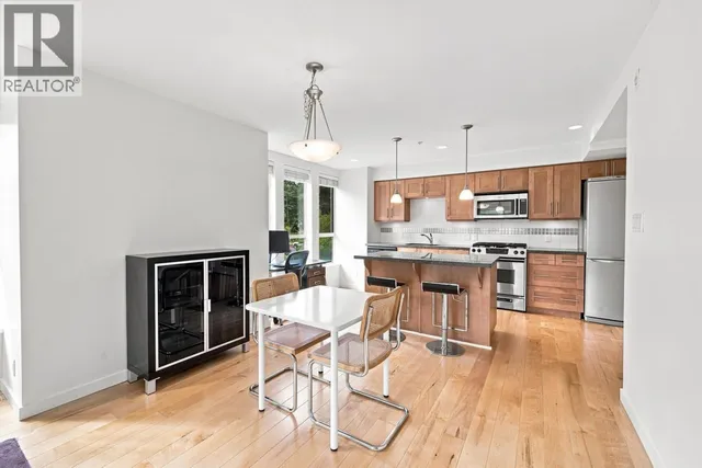 302 - 2626 ALBERTA STREET, Vancouver 5