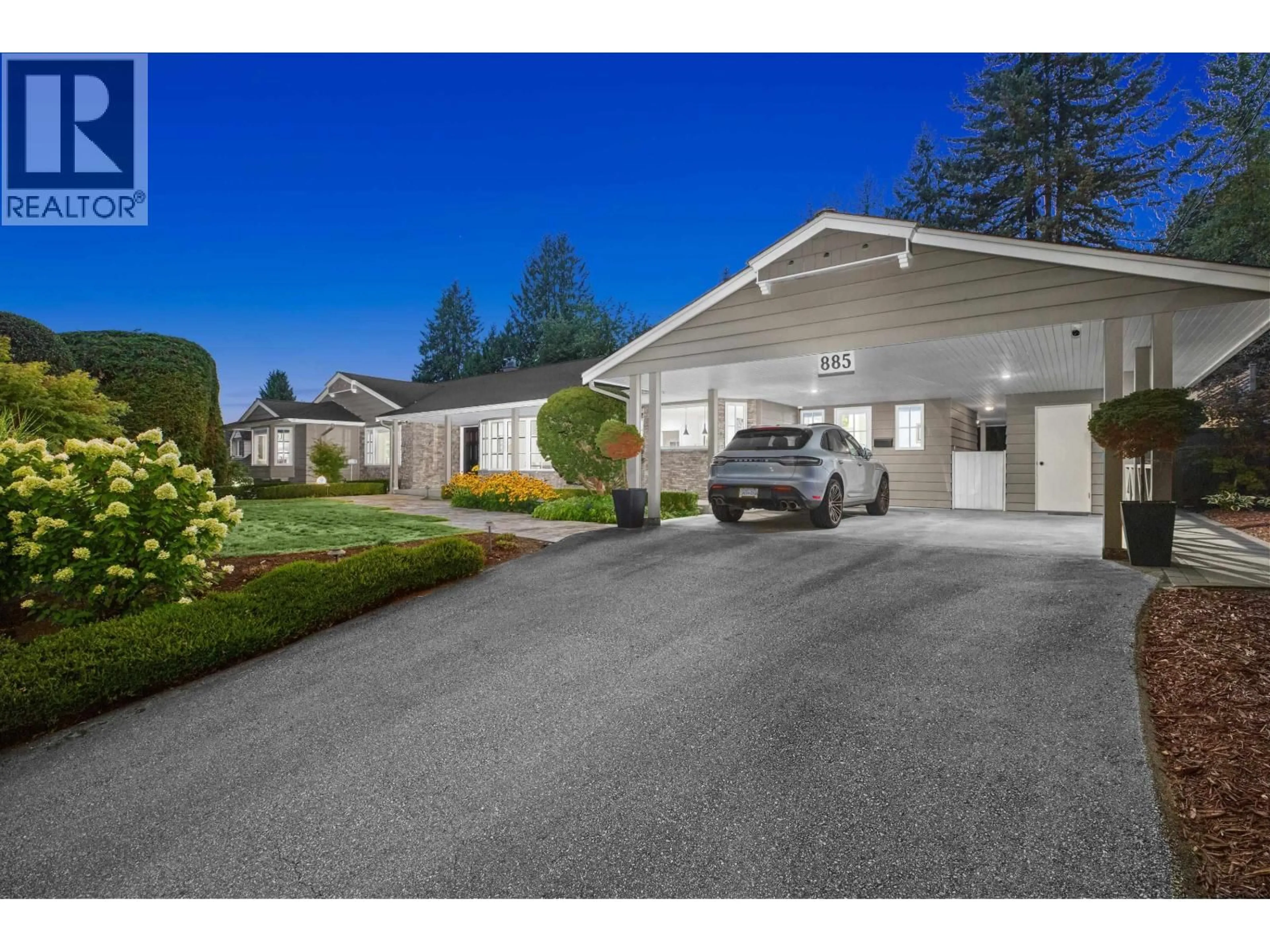 Indoor garage for 885 MARGAREE PLACE, West Vancouver British Columbia V7T2J5