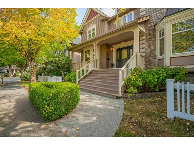 21646 MURRAY'S CRESCENT, Langley 3