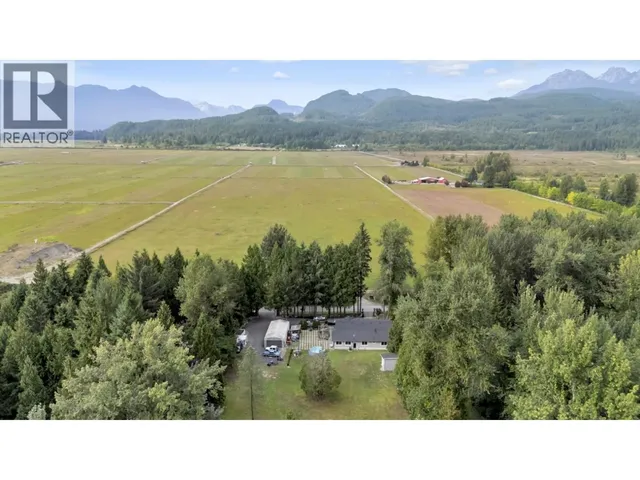 22288 136 AVENUE, Maple Ridge 2