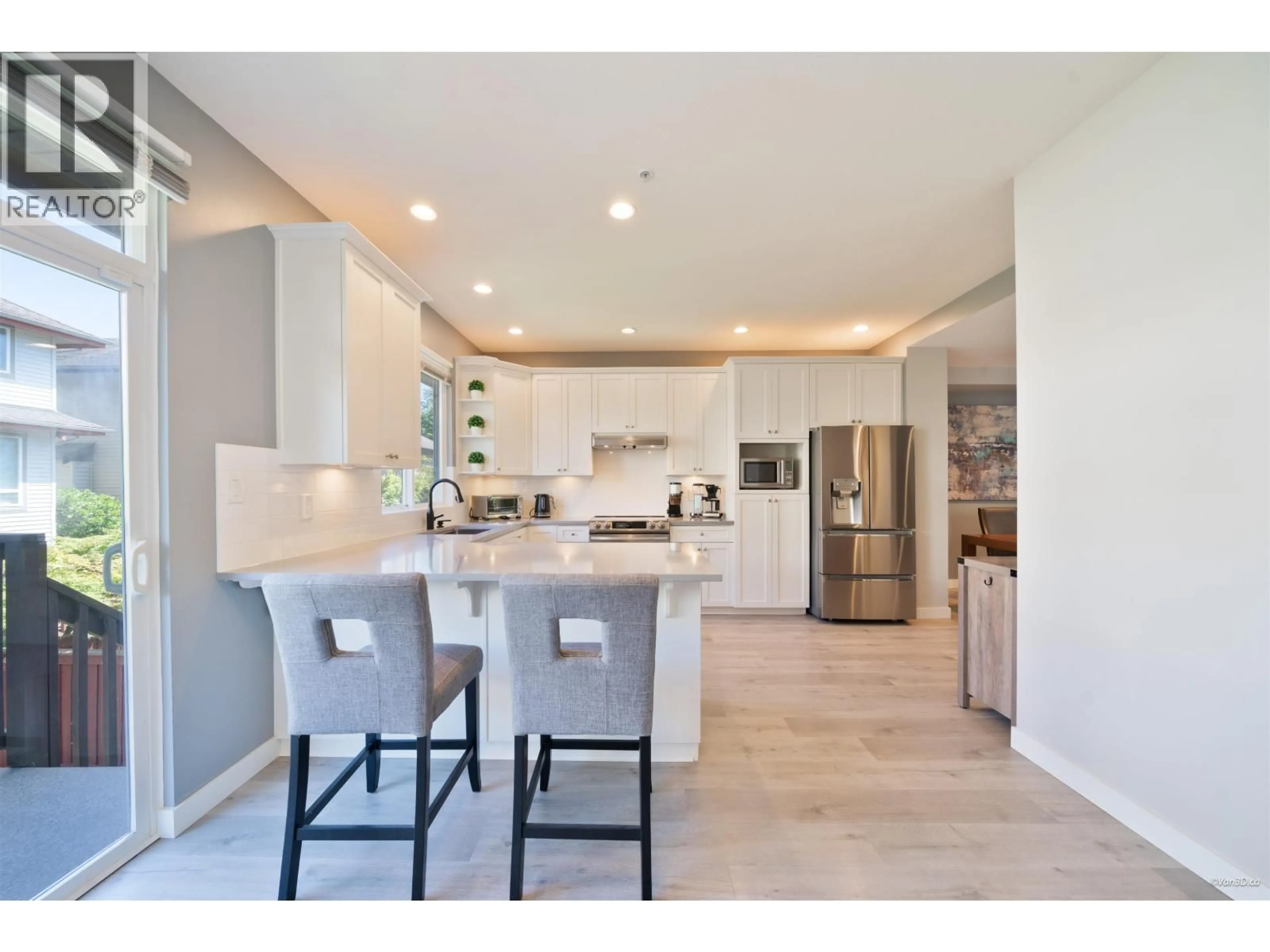 Open concept kitchen, unknown for 23 - 2387 ARGUE STREET, Port Coquitlam British Columbia V3C6P5