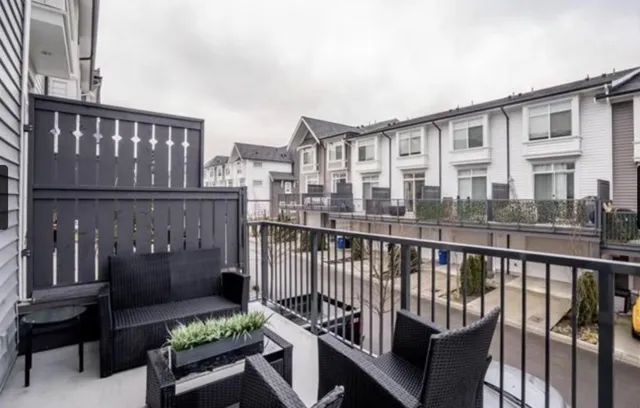 25 - 2838 LIVINGSTONE AVENUE, Abbotsford 3