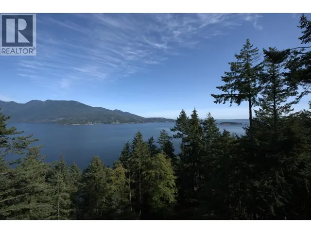 687 CHANNELVIEW DRIVE, Bowen Island 2