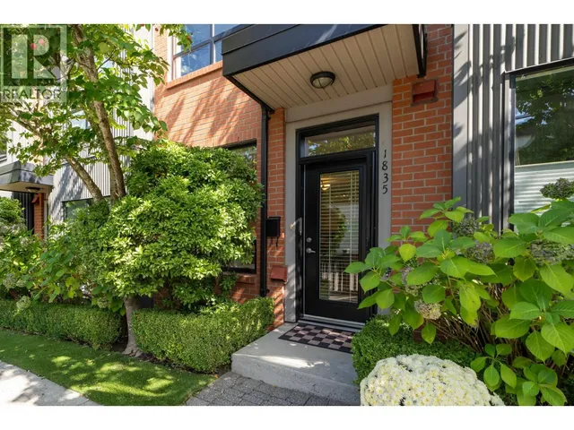 1835 STAINSBURY AVENUE, Vancouver 2
