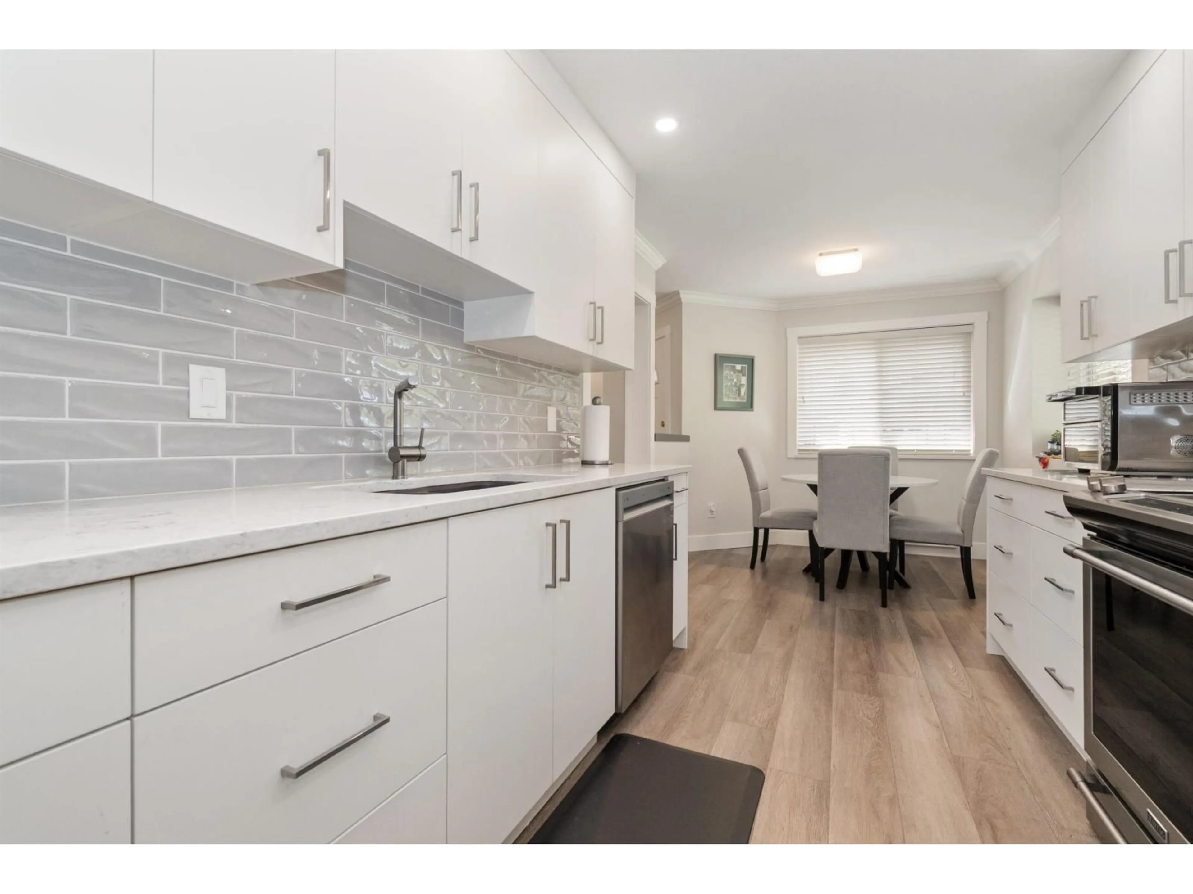 Open concept kitchen, unknown for 14 - 46349 CESSNA DRIVE, Chilliwack British Columbia V2P1A7