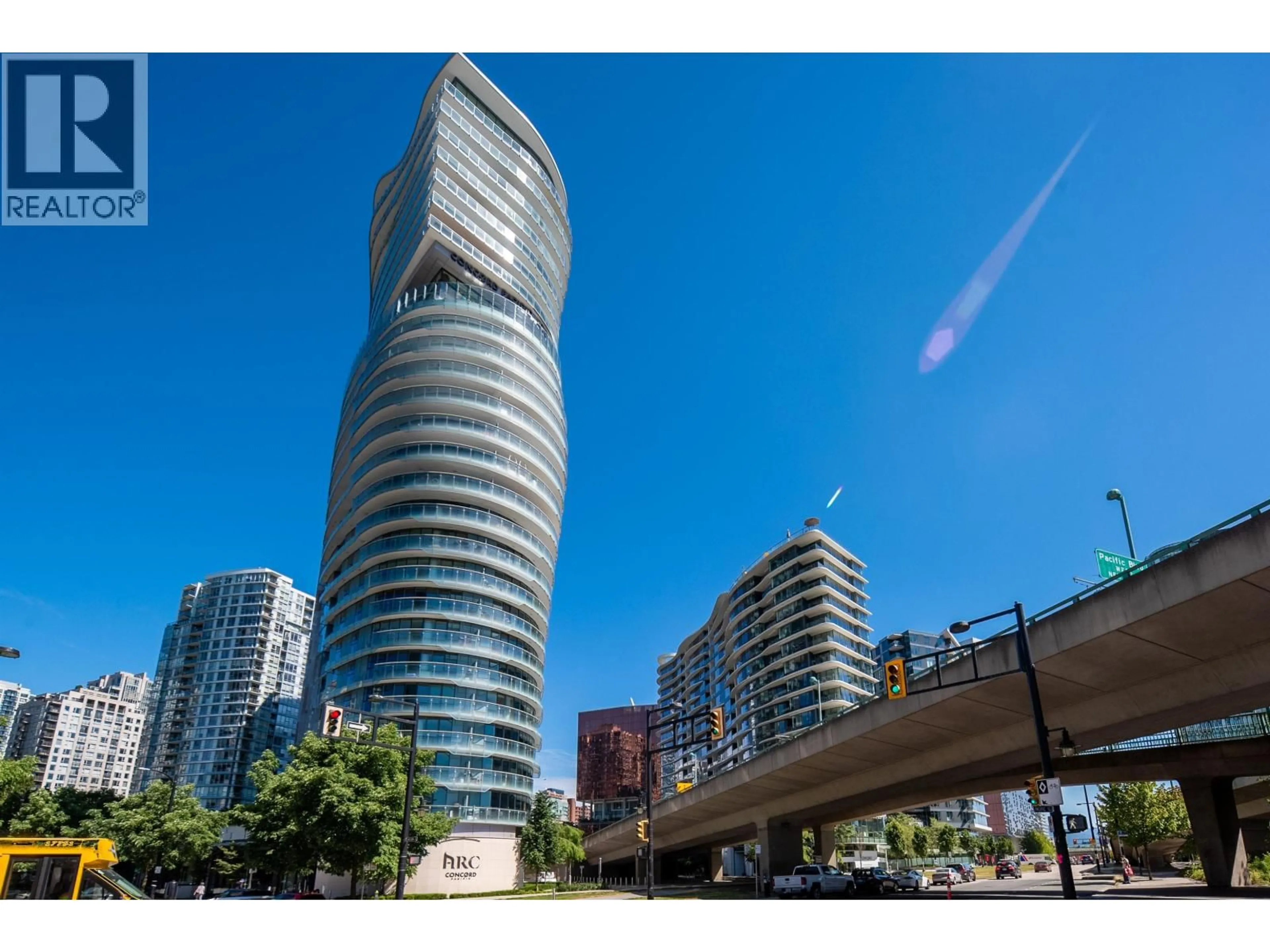 Blurry image for 2001 - 89 NELSON STREET, Vancouver British Columbia V6Z0E7