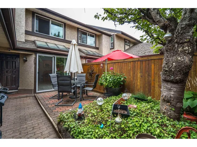 10 - 34755 OLD YALE ROAD, Abbotsford 4