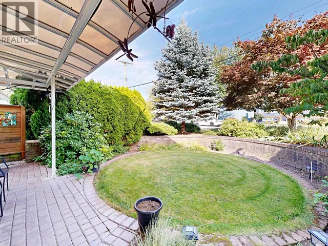 901 DUNDONALD DRIVE, Port Moody 5