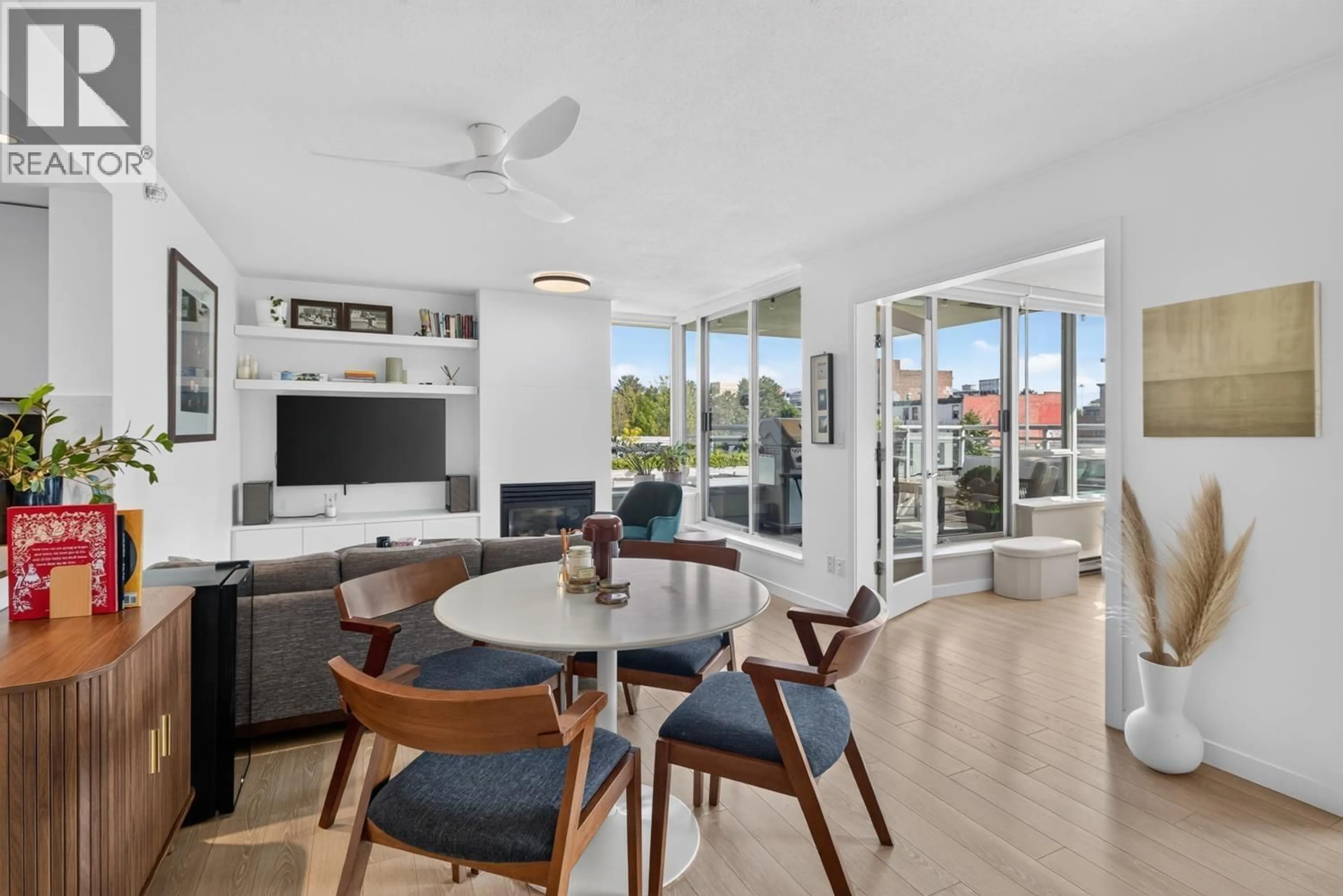 Living room with furniture, unknown for 502 - 120 MILROSS AVENUE, Vancouver British Columbia V6A4K7